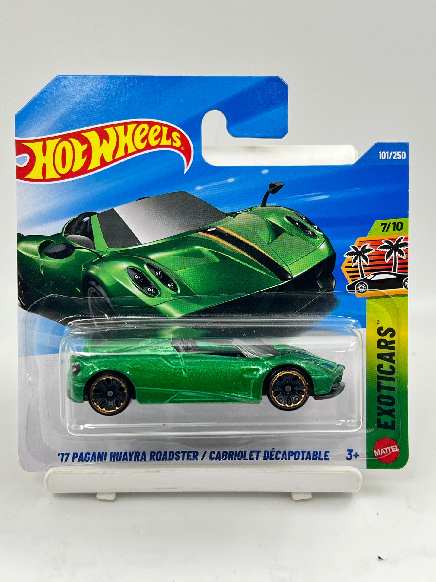 HOT WHEELS - 17 PAGANI HUAYRA ROADSTER - GREEN - 3D