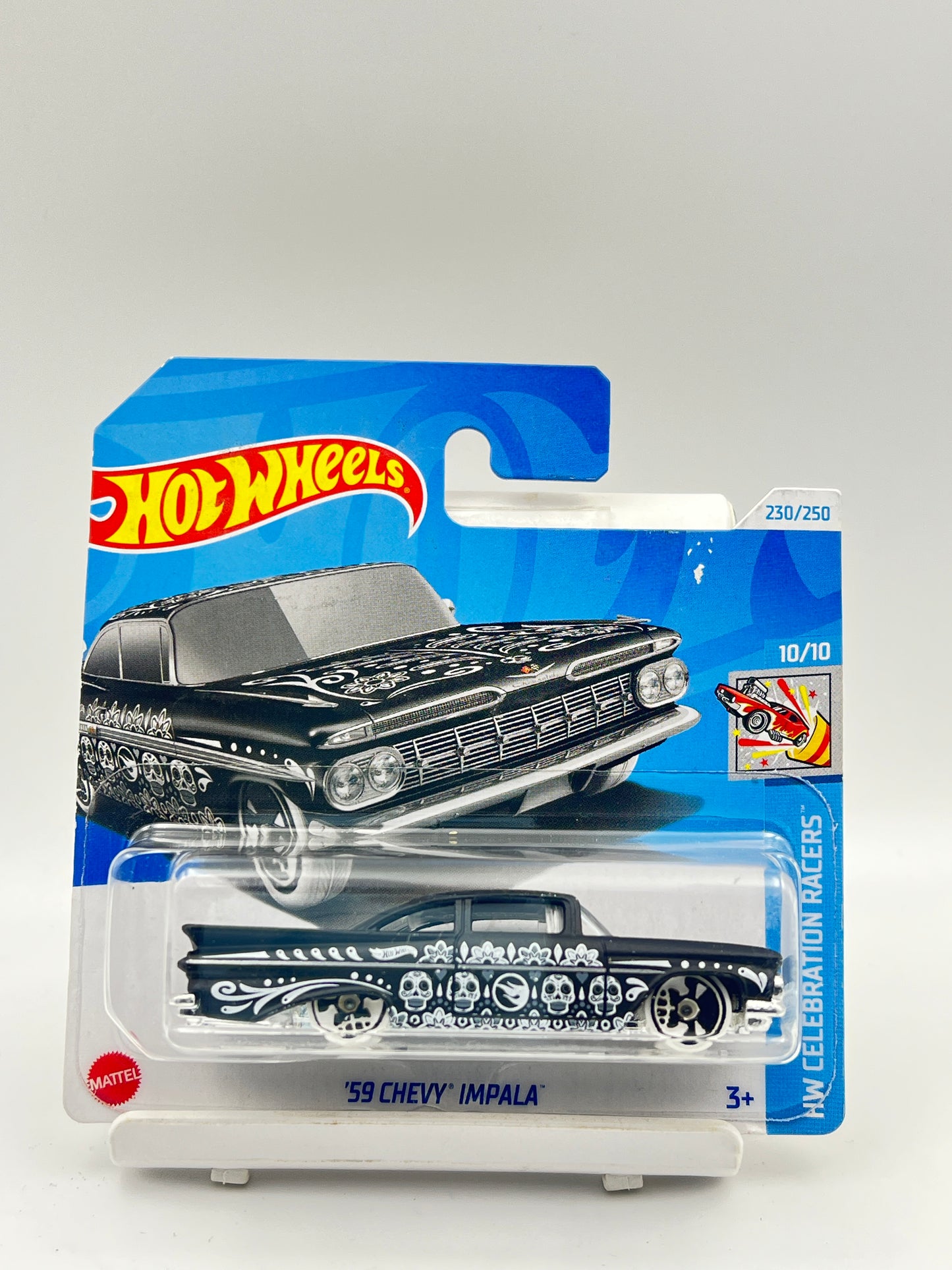 ( CARD AS IN PIC ) - TREASURE HUNT - HOT WHEELS - 59 CHEVY IMPALA - 2D