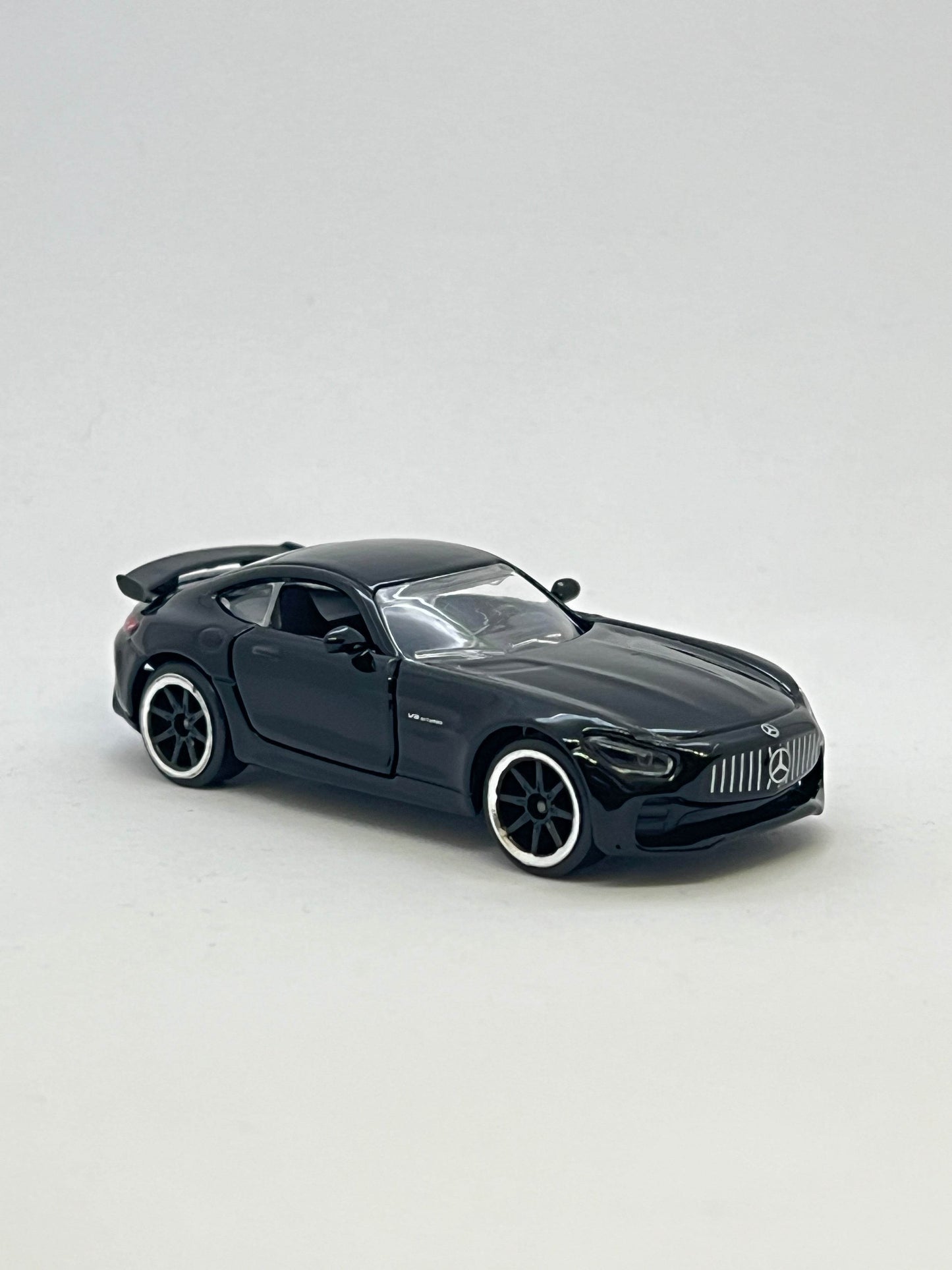 UNCARDED - MAJORETTE MERCEDES AMG GT-R - Its Fun