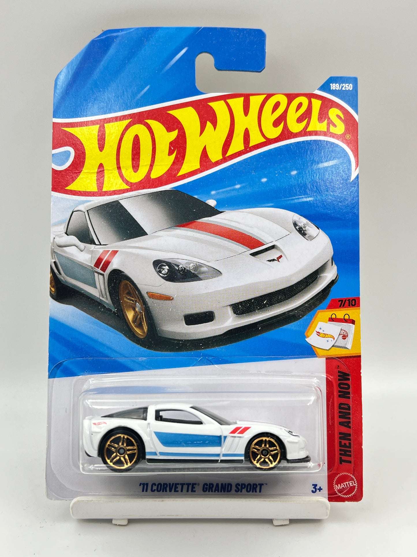CREASED - HOT WHEELS - 11 CORVETTE GRAND SPORT - 1A