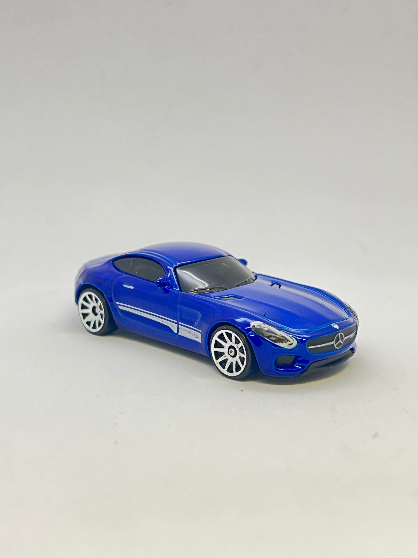 UNCARDED - HOT WHEELS - 15 MERCEDES AMG GT - Its Fun