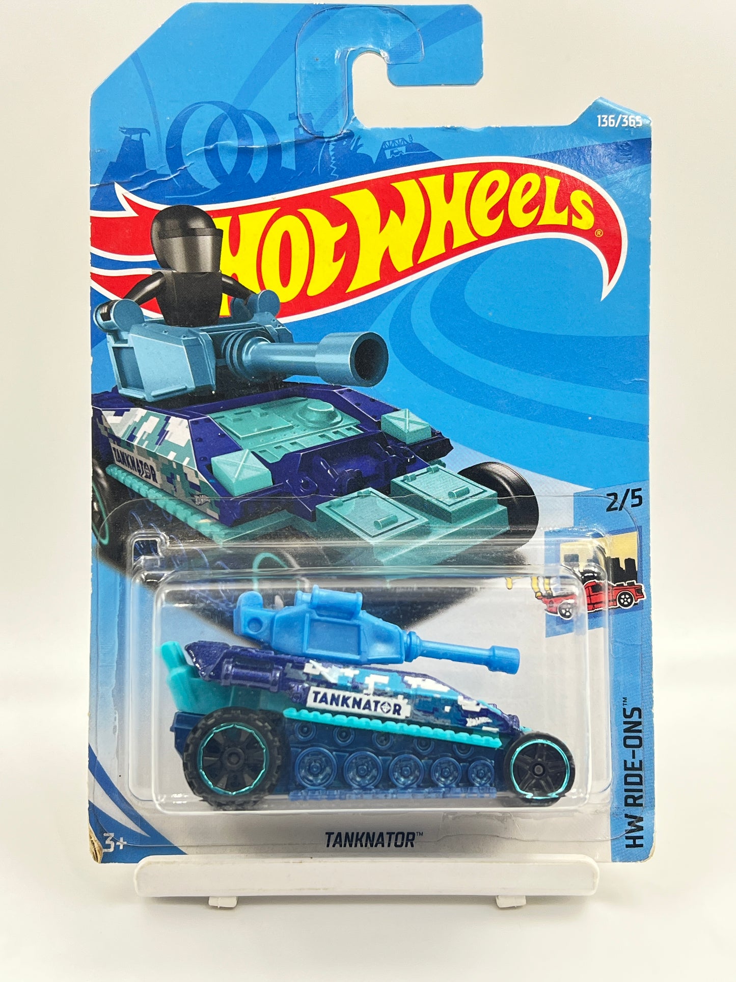 DAMAGED CARD - HOT WHEELS - TANKNATOR - 3D