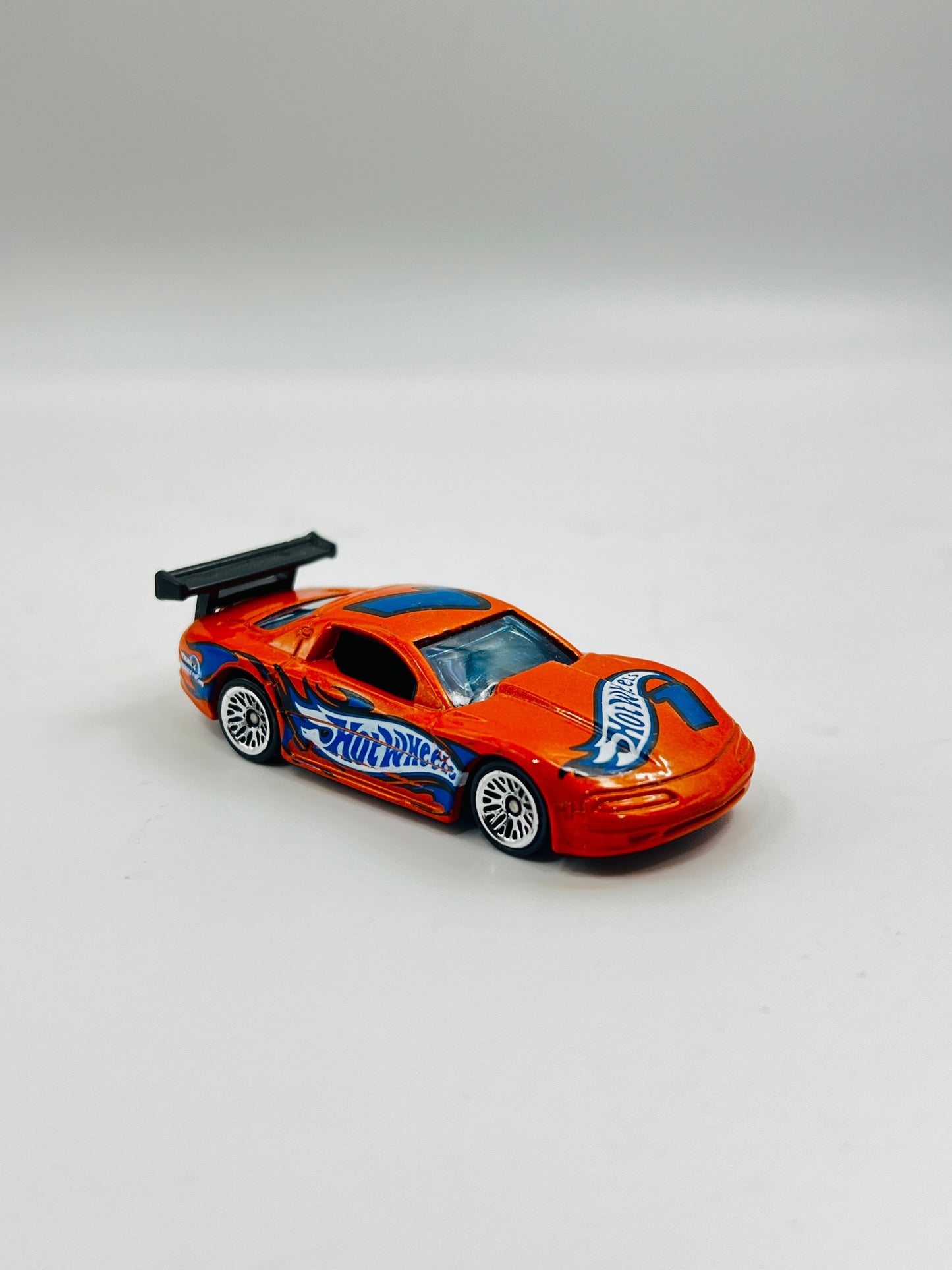 UNCARDED - OLDS AURORA GTS 1