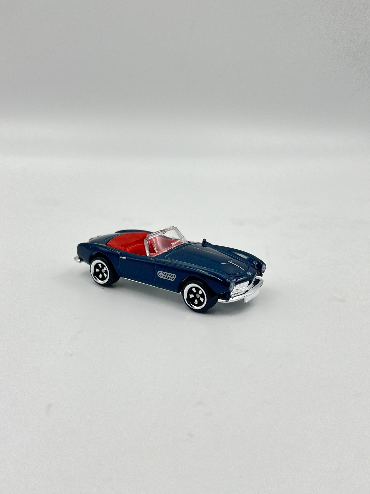 UNCARDED - BMW 507
