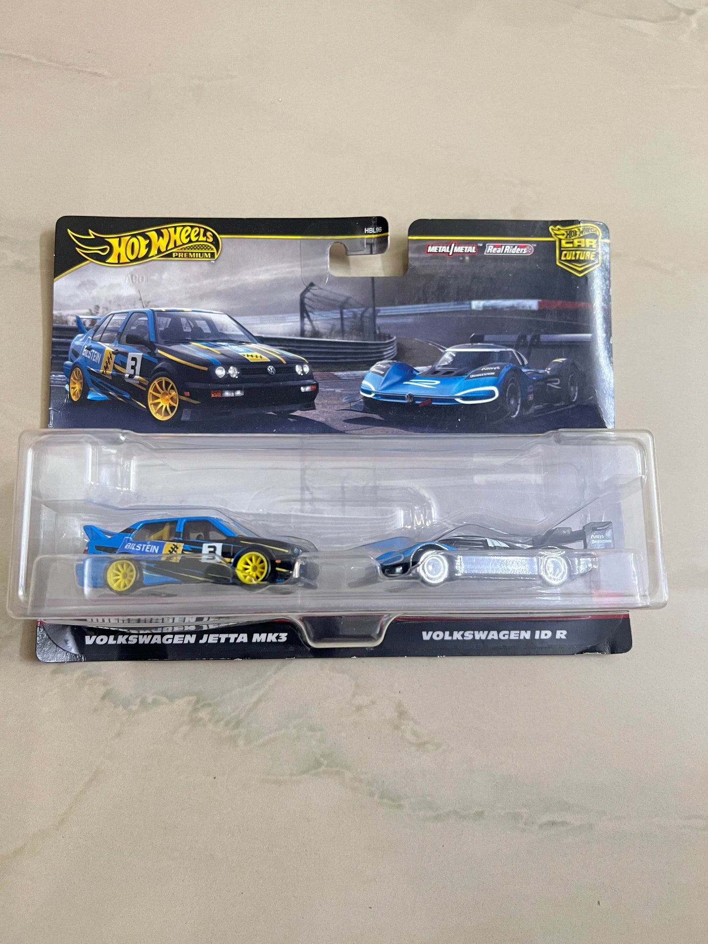 DUAL CARS - VOLKSWAGEN JETTA MK3 / VOLSWAGEN ID R - Its Fun