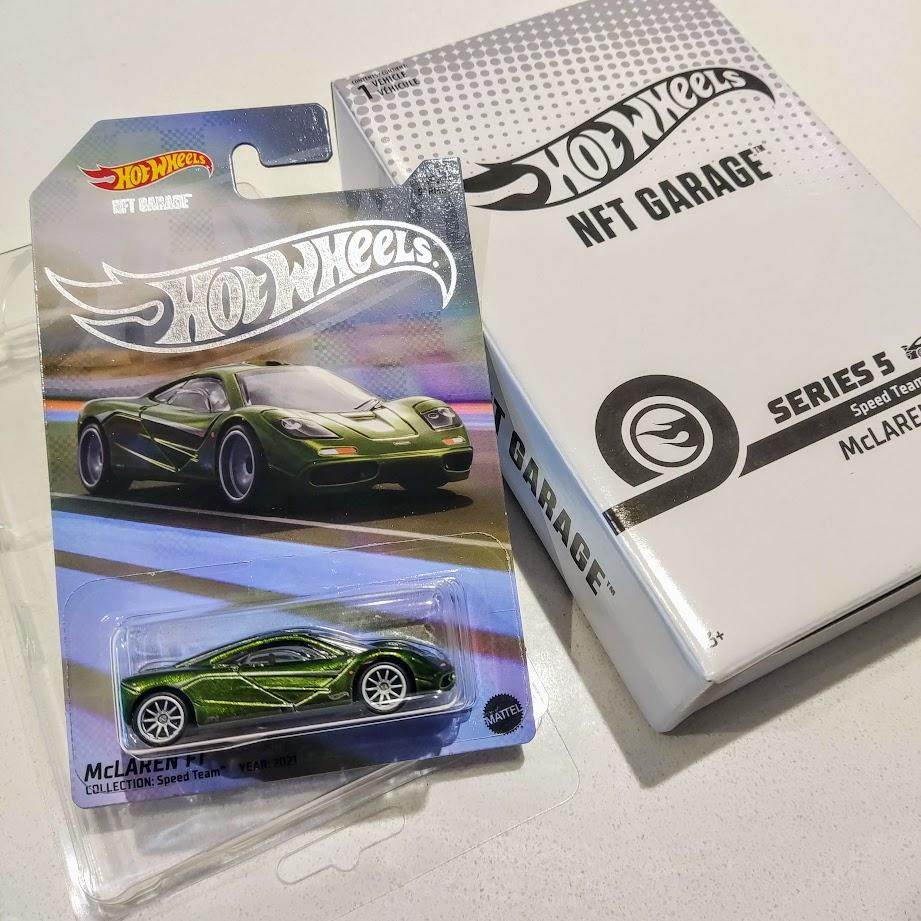 NFT GARAGE - MCLAREN F1 - SERIES 5 (WITH PROTECTOR AND OUTER BOX) - Its Fun
