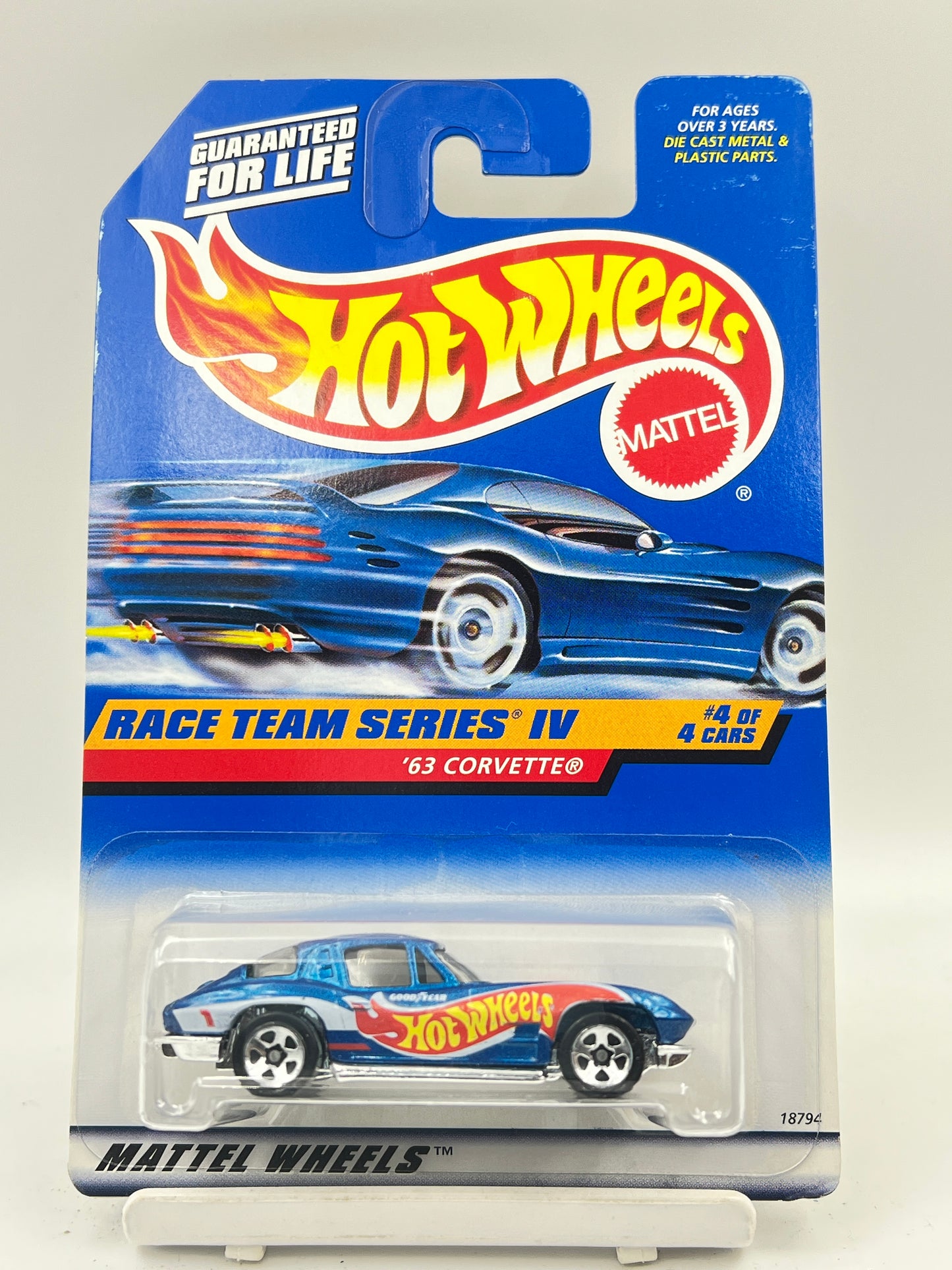 HOT WHEELS - 63 CORVETTE - 3B