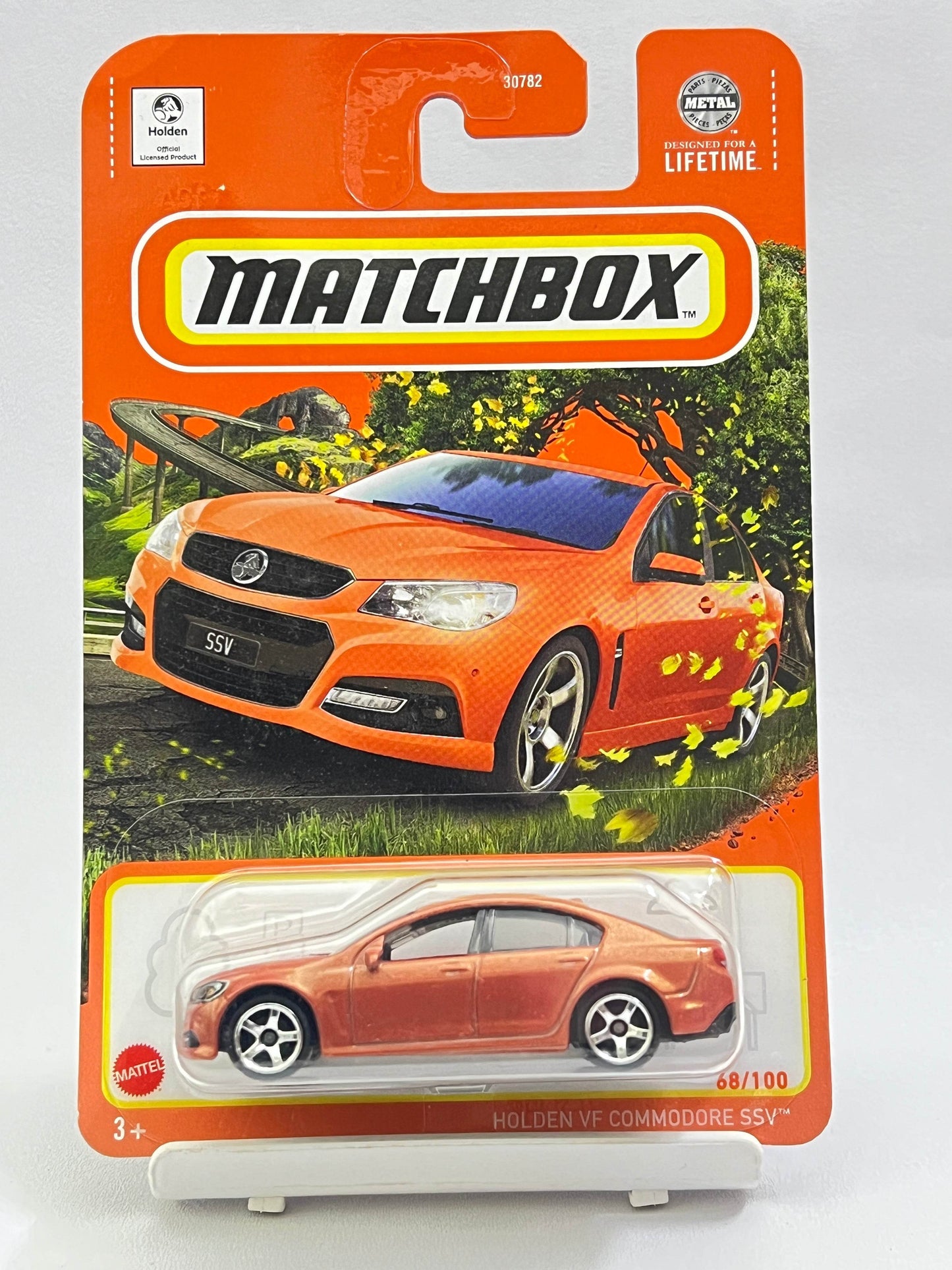 MATCHBOX - HOLDEN VF COMMODORE SSV - ZX5 - Its Fun