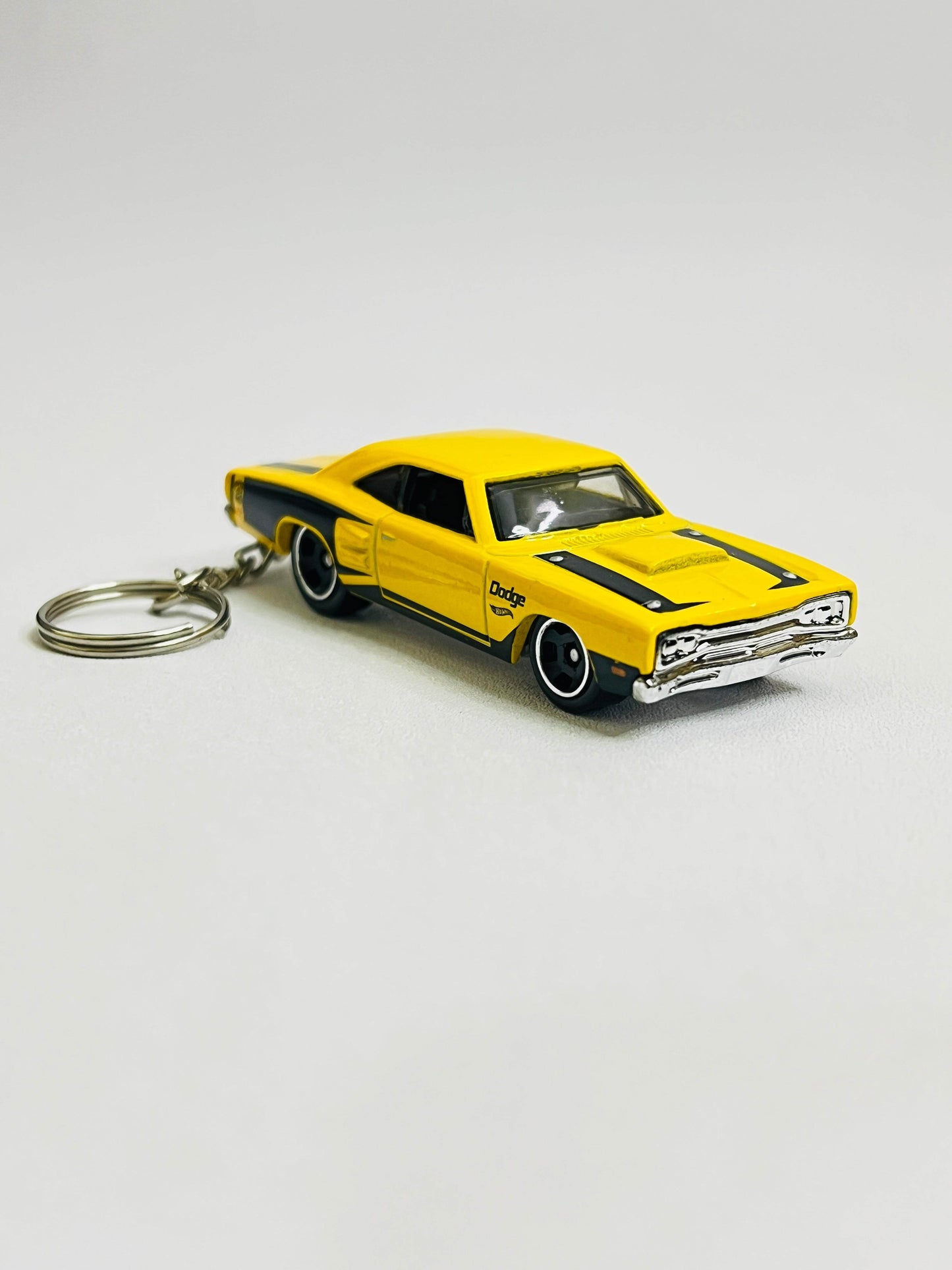 CUSTOM KEYCHAIN - DODGE CORONET SUPERBEE - Its Fun