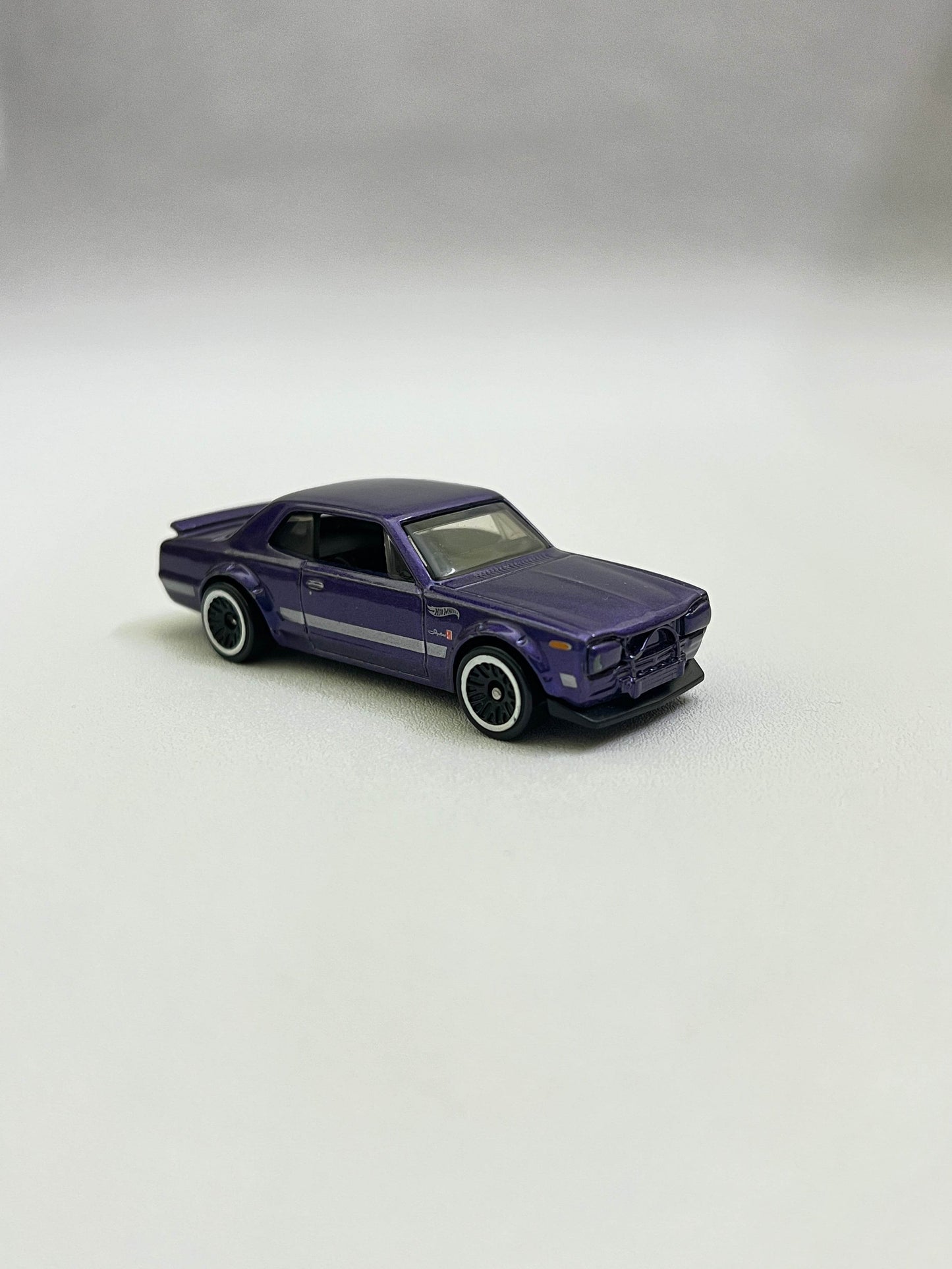 UNCARDED - MINOR PAINT ISSUE - NISSAN SKYLINE 2000GT - Its Fun