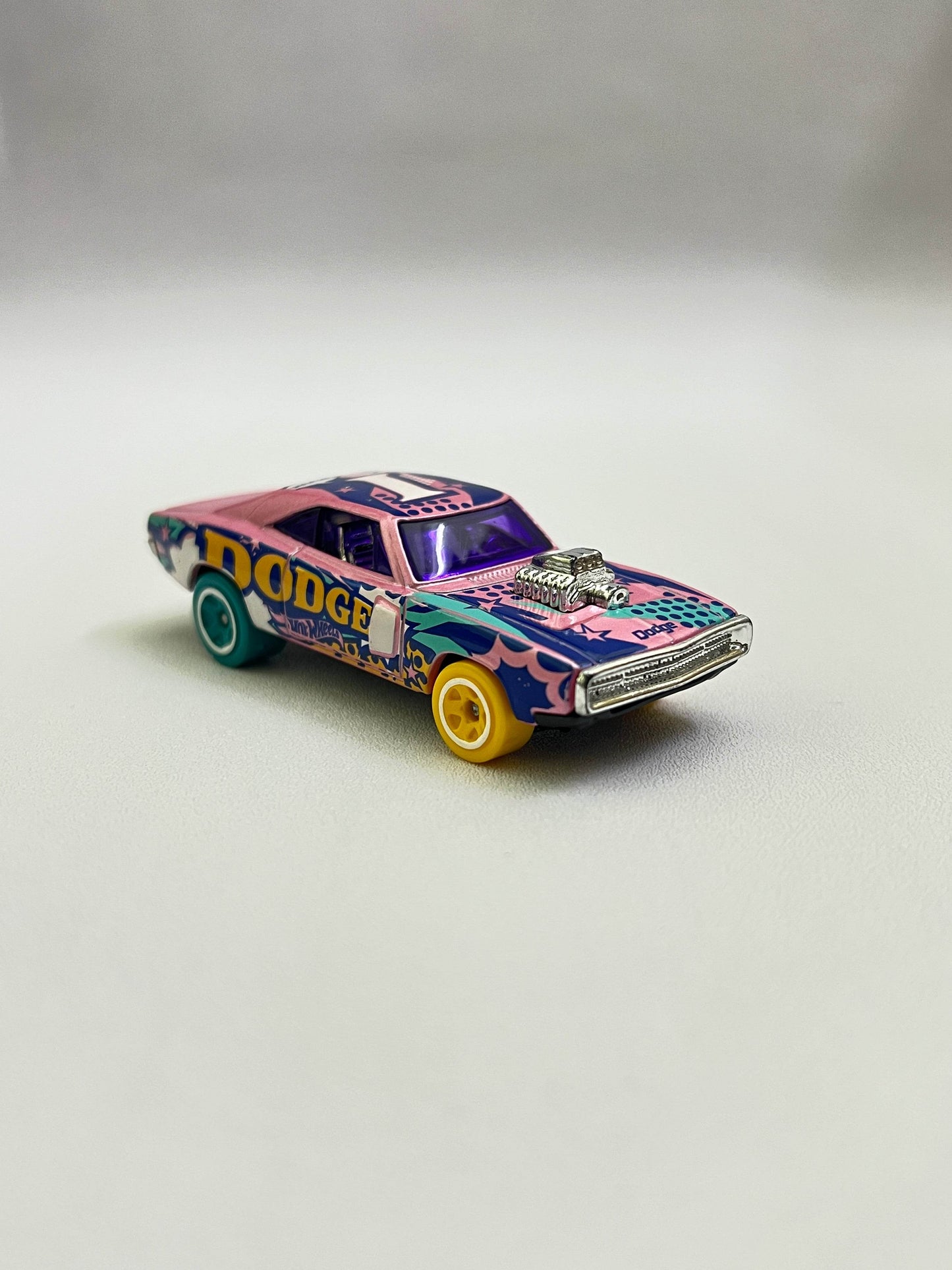 UNCARDED - 70 DODGE CHARGER - Its Fun