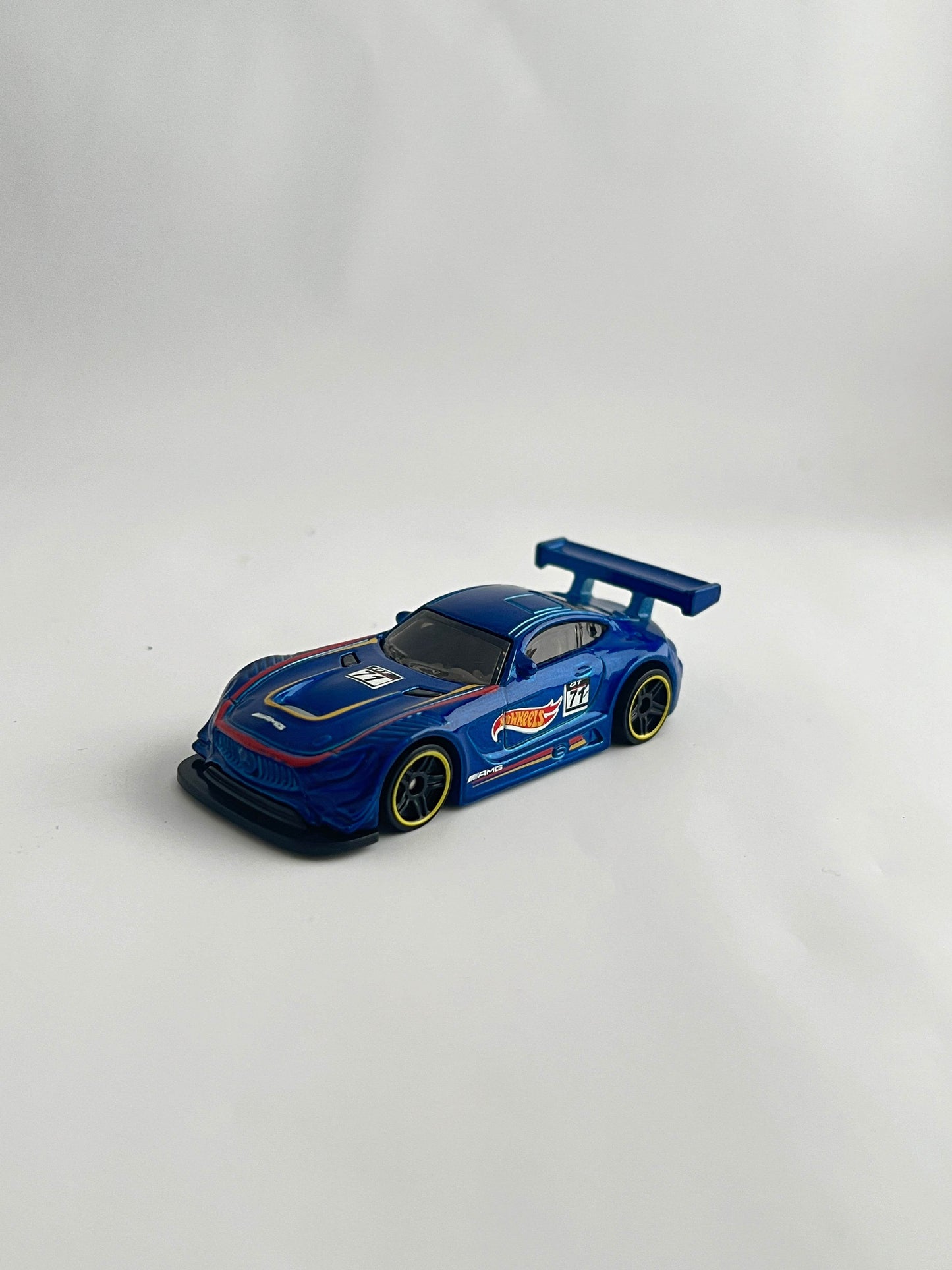 16 MERCEDES AMG GT3- UNCARDED - MINT CONDITION - Its Fun