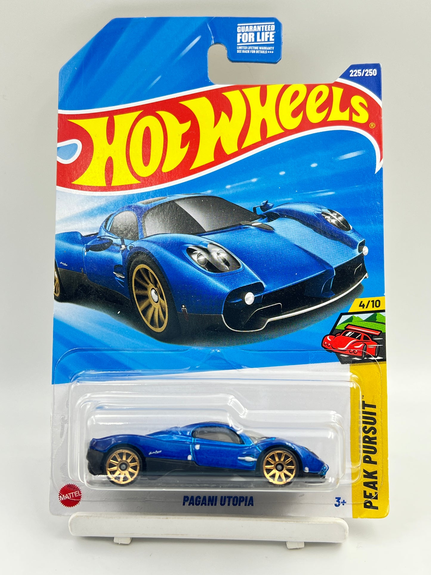 MILD HOOK CREASE - IMPORTED - HOT WHEELS - PAGANI UTOPIA - 4B