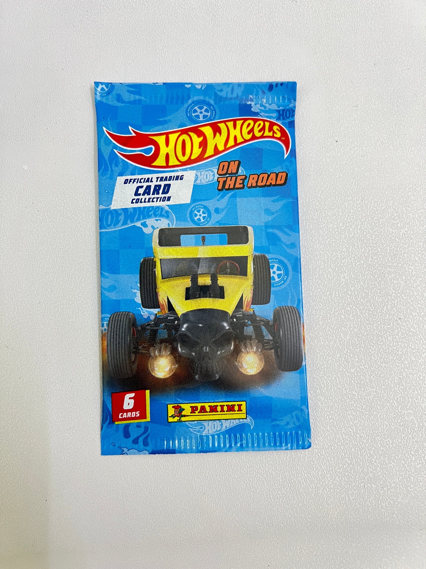 HOT WHEELS OFFICIAL TRADING CARDS - PANINI - ON THE ROAD SERIES - RANDOM PACK OF 1