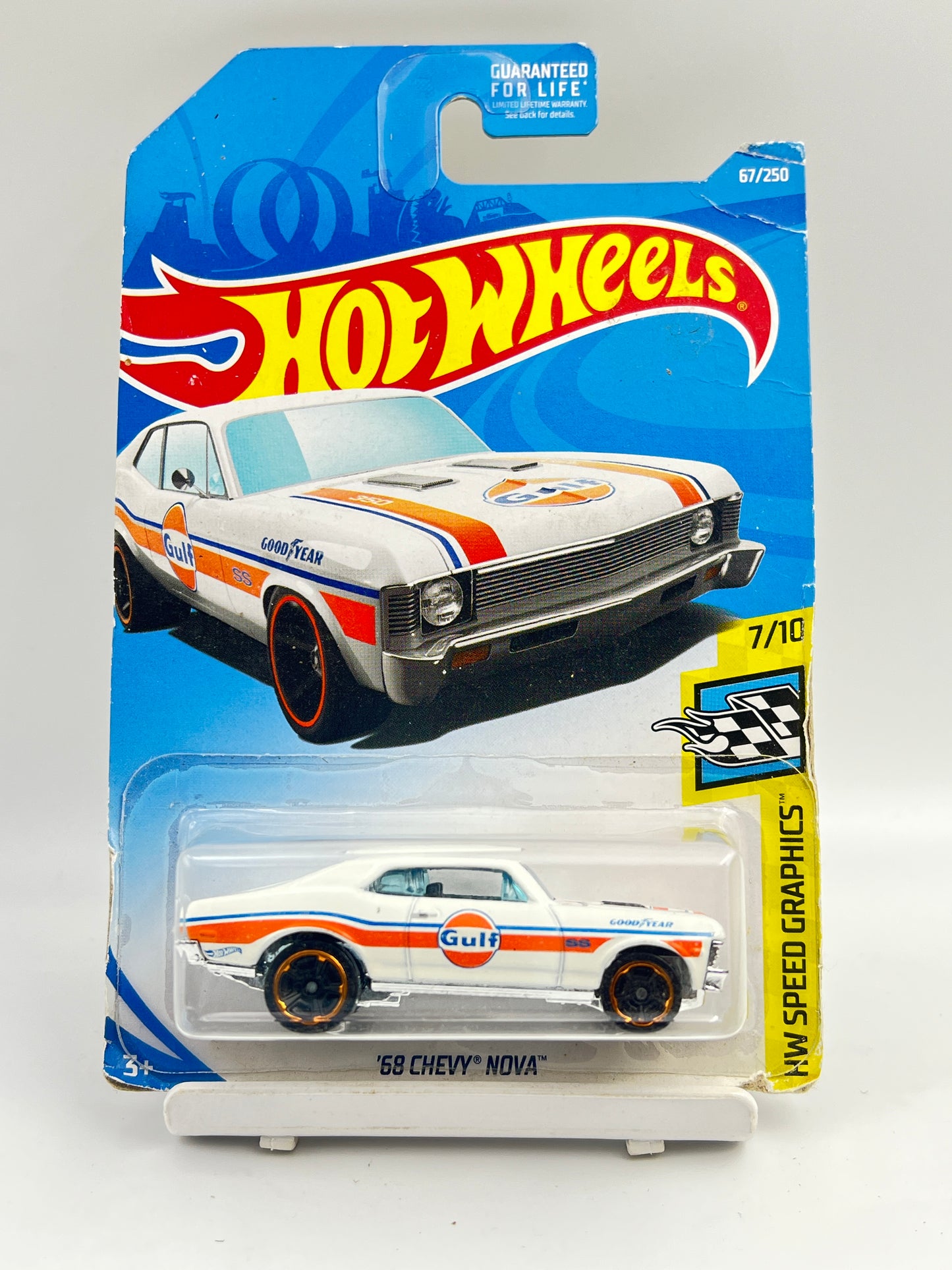 CREASED CARD - IMPORTED - HOT WHEELS - GULF - 68 CHEVY NOVA - 3C