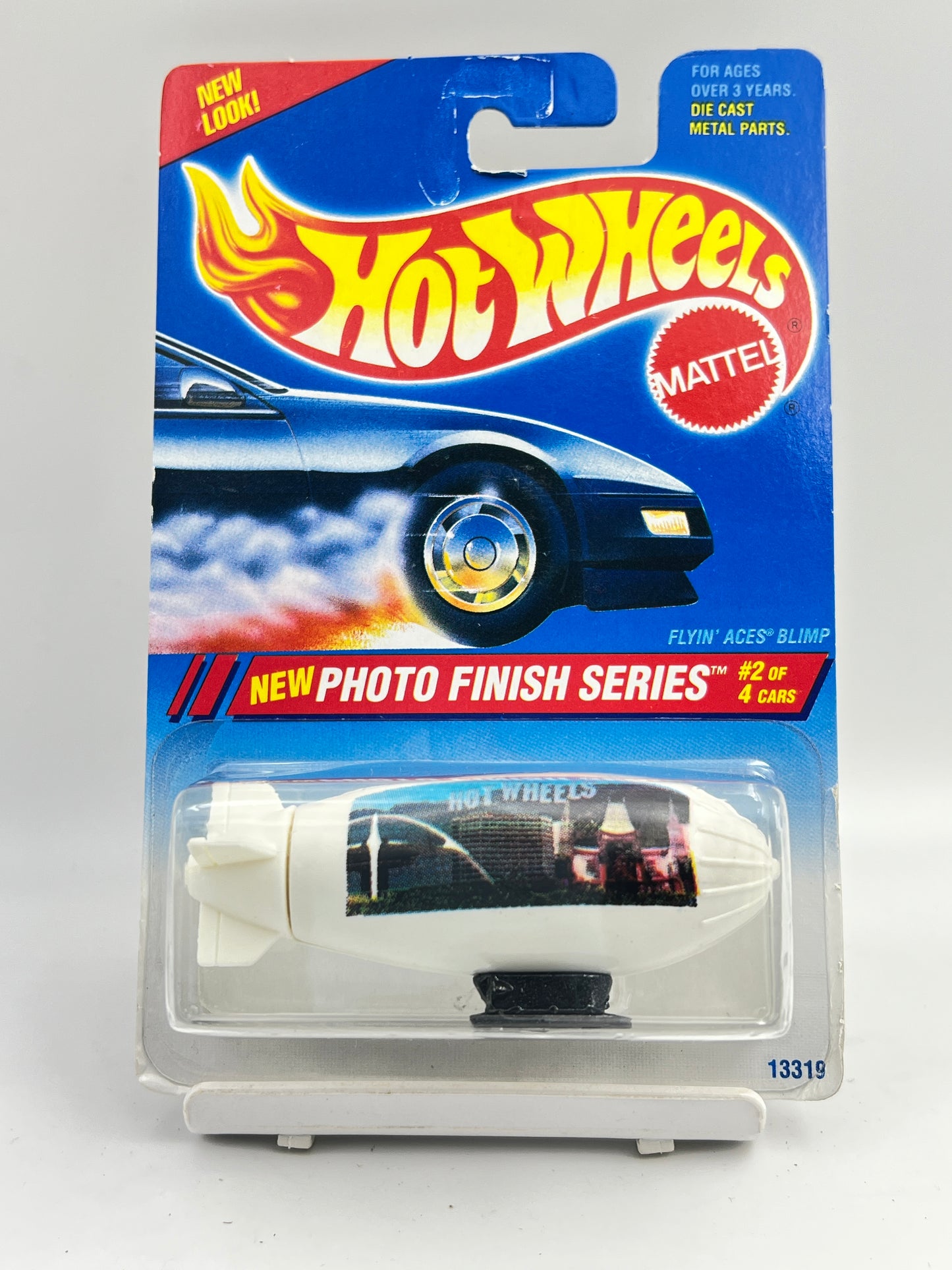 IMPORTED - HOT WHEELS - FLYIN ACES BLIMP - 6D