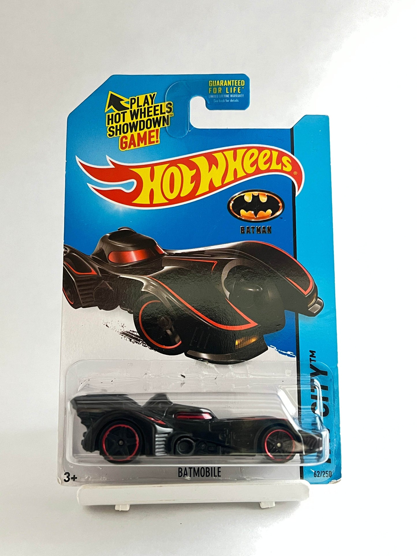 BATMOBILE - BLACK WITH RED - 1A - Its Fun