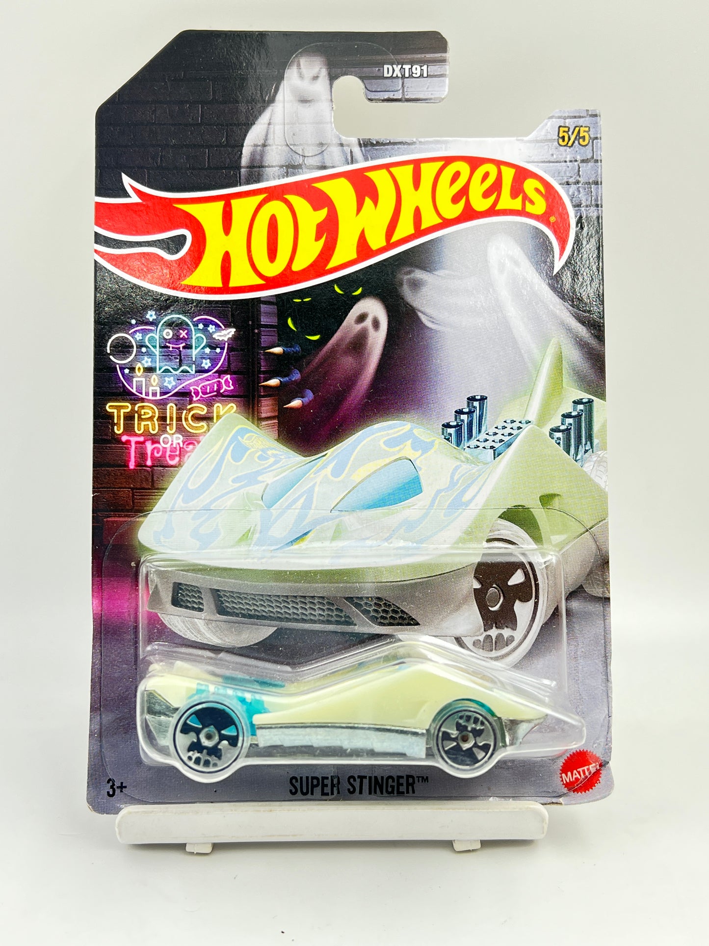 DAMAGED CARD - IMPORTED - HOT WHEELS - SUPER STINGER-3B