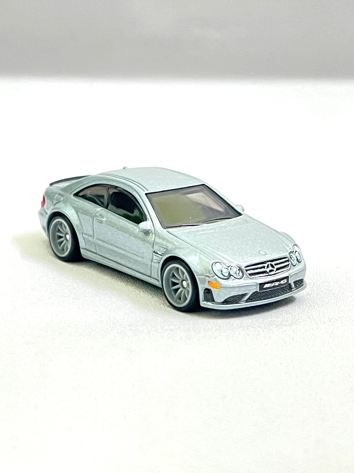 UNCARDED - HOTWHEELS PREMIUM - MERCEDES BENZ CLK AMG BLACK SERIES - Its Fun