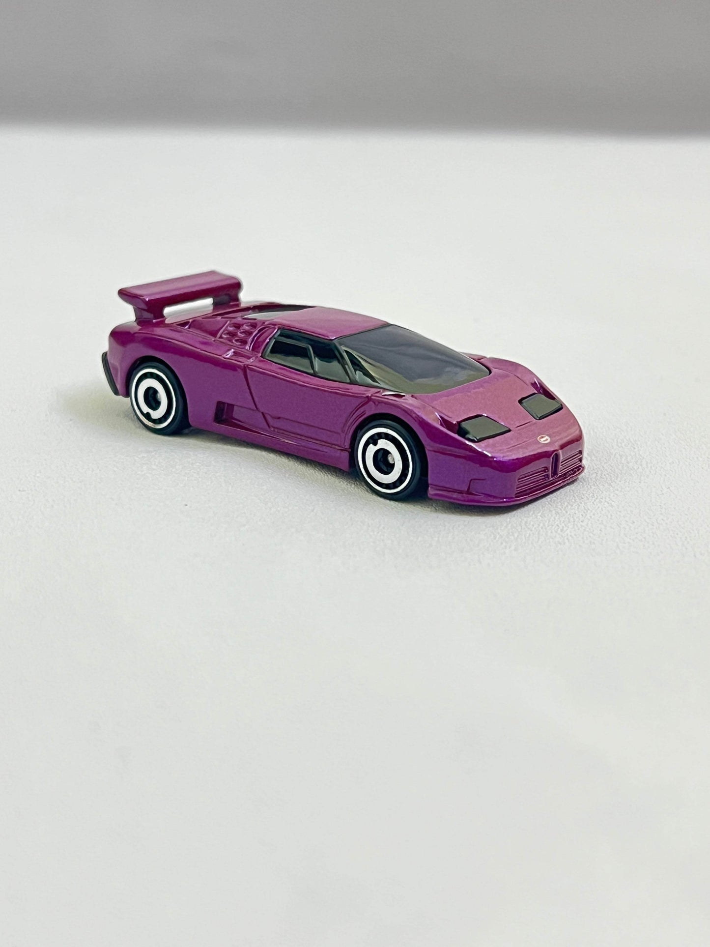 UNCARDED - BUGATTI EB110 - Its Fun