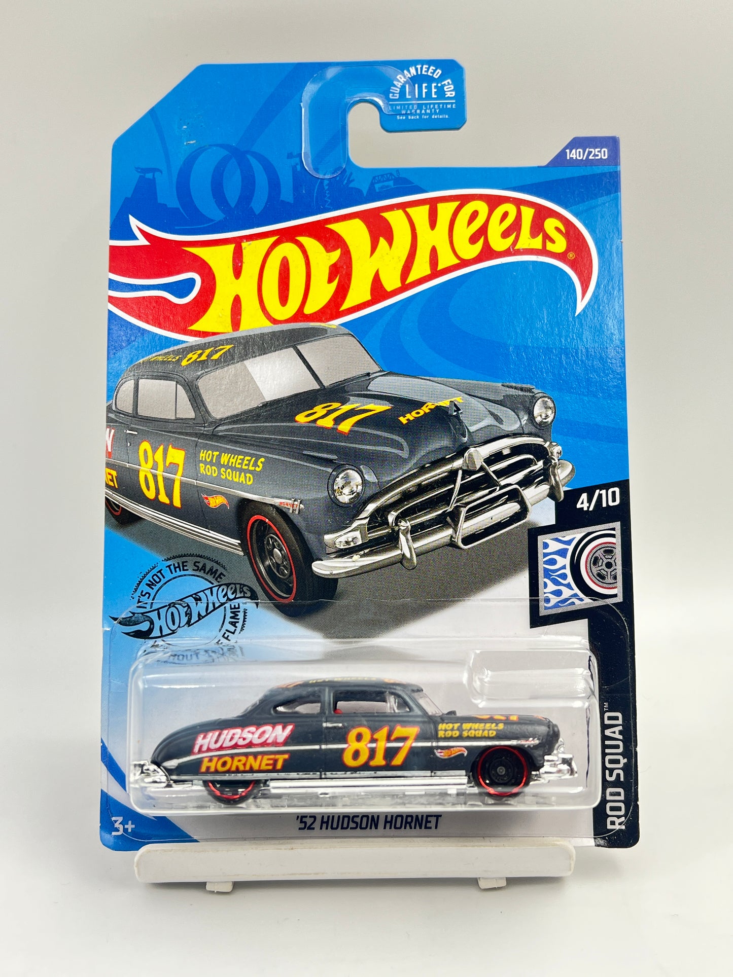 IMPORTED - HOT WHEELS - 52 HUDSON HORNET - C2