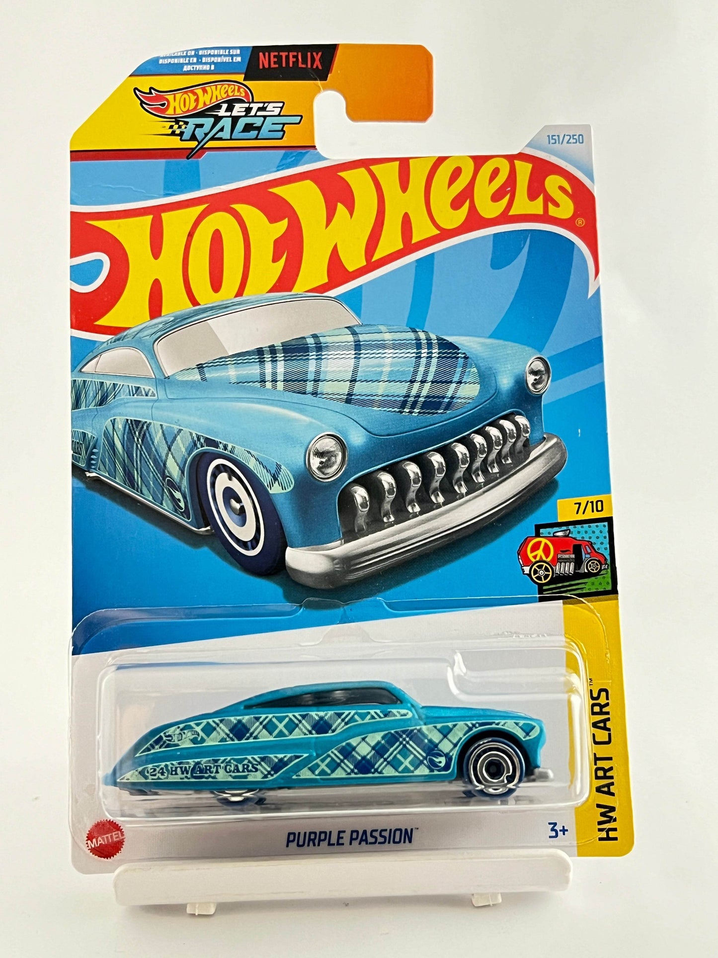 TREASURE HUNT - MILD CREASE IN CARD - PURPLE PASSION - IMPORTED - 2D - Its Fun