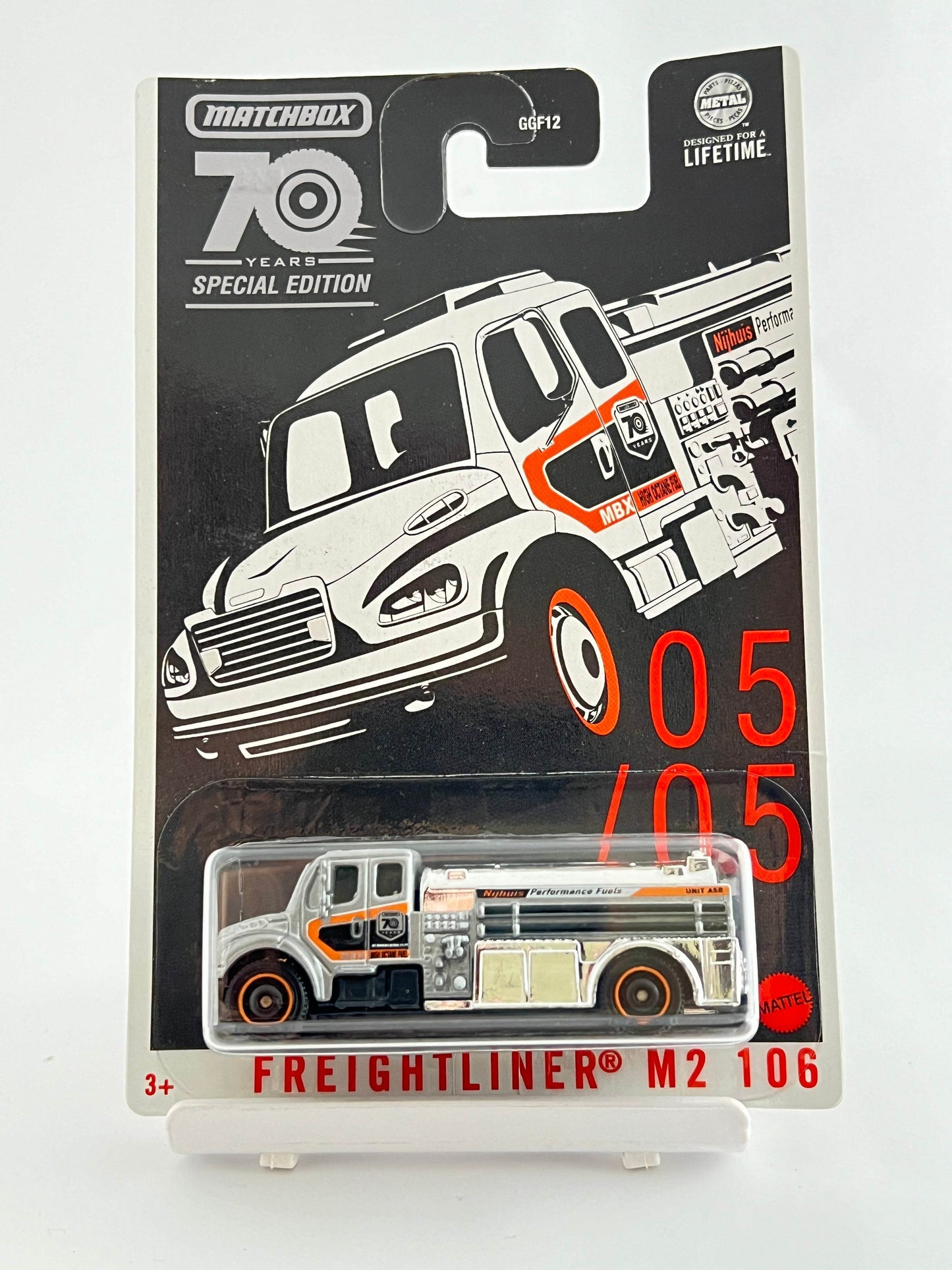 CLEARANCE - MATCHBOX 70TH ANNIVERSARY SPECIAL EDITION - FREIGHTLINER M2 106 - Its Fun
