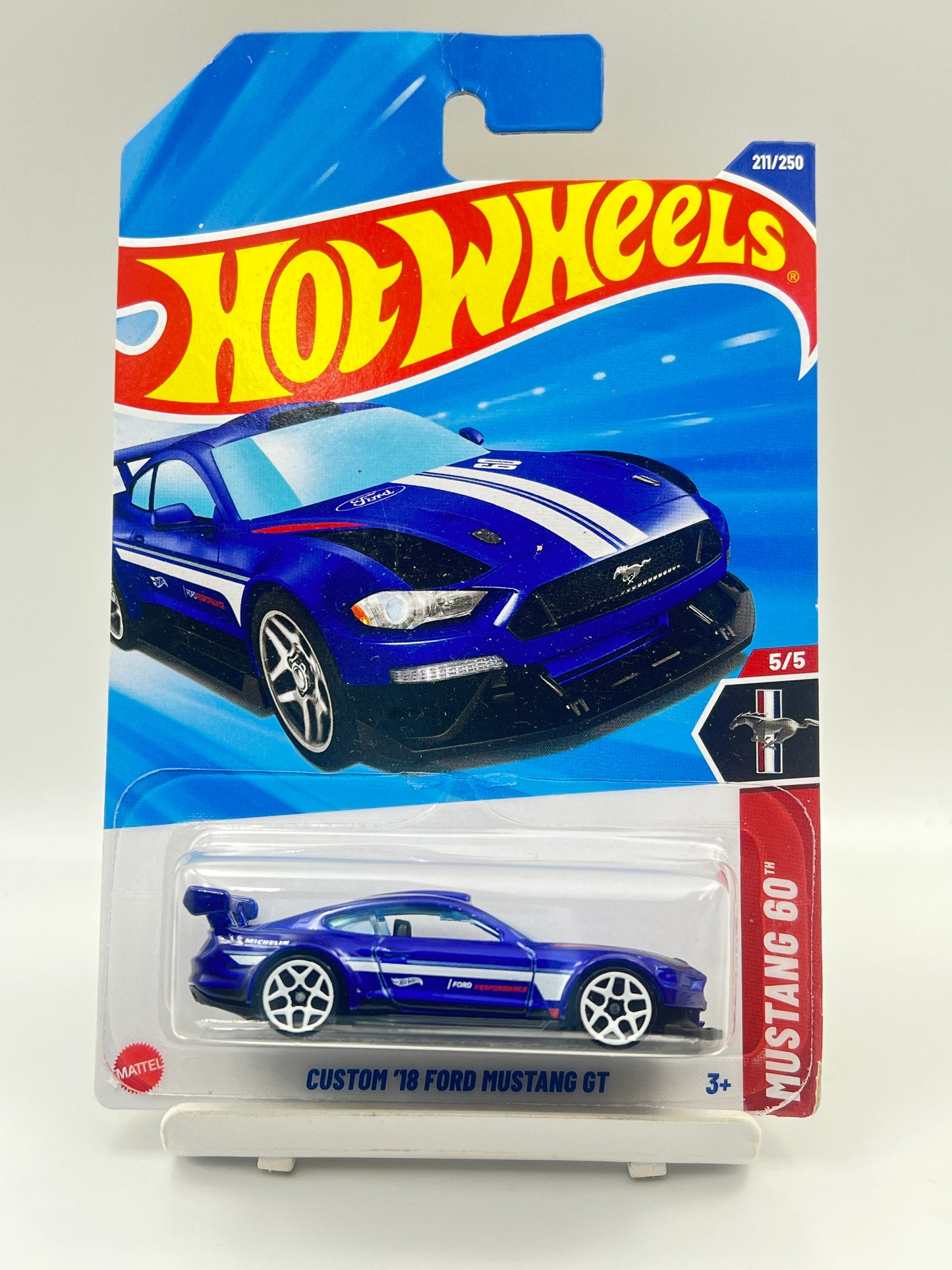 HOOK CREASE - HOT WHEELS - CUSTOM 18 FORD MUSTANG GT - C2