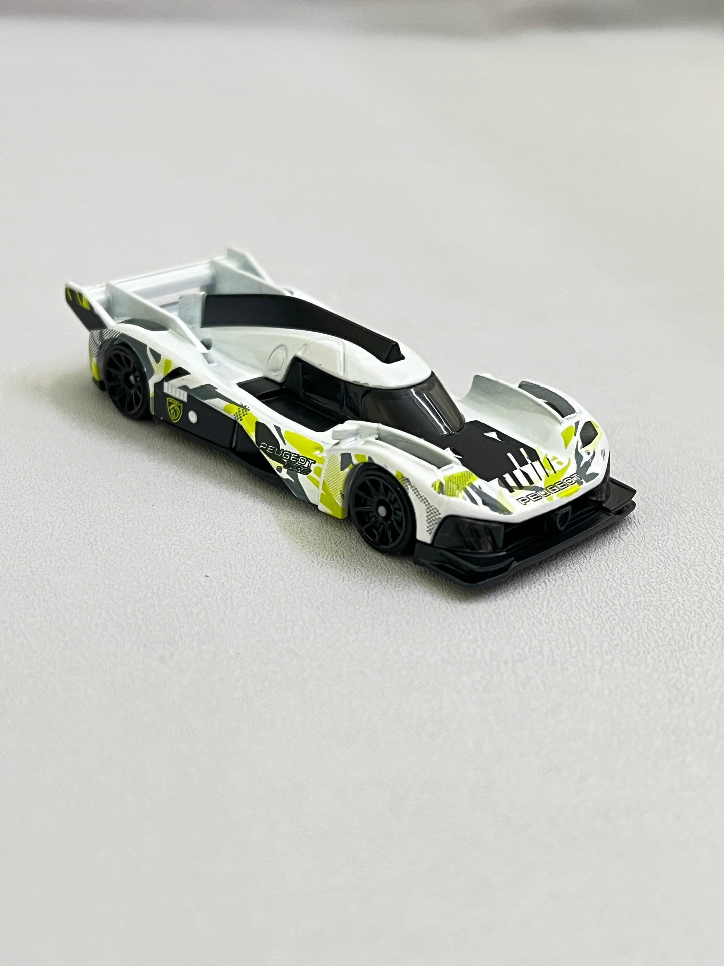 UNCARDED - PEUGEOT 9X8 HYPERCAR - Its Fun