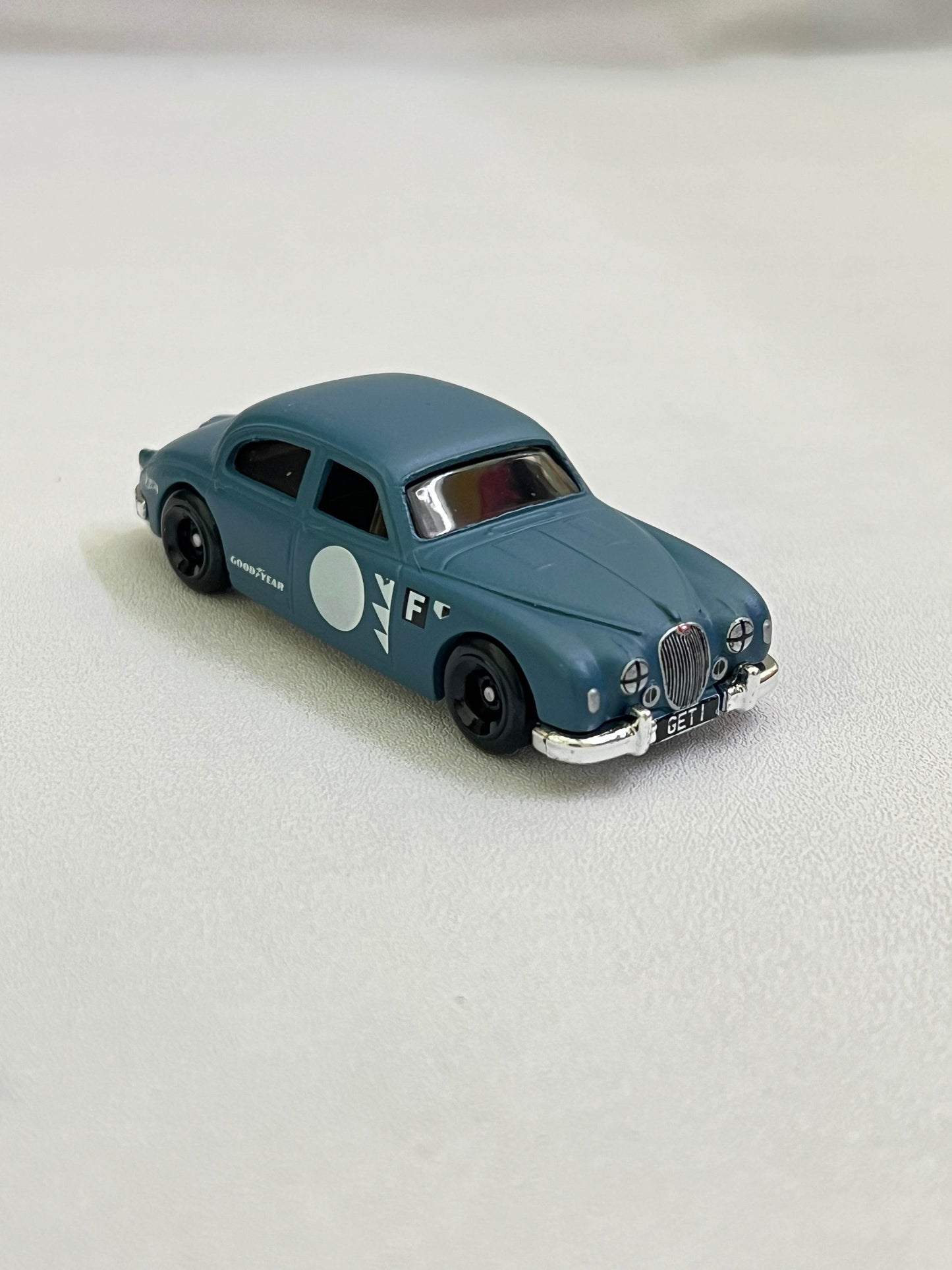 UNCARDED - JAGUAR MK1 - Its Fun