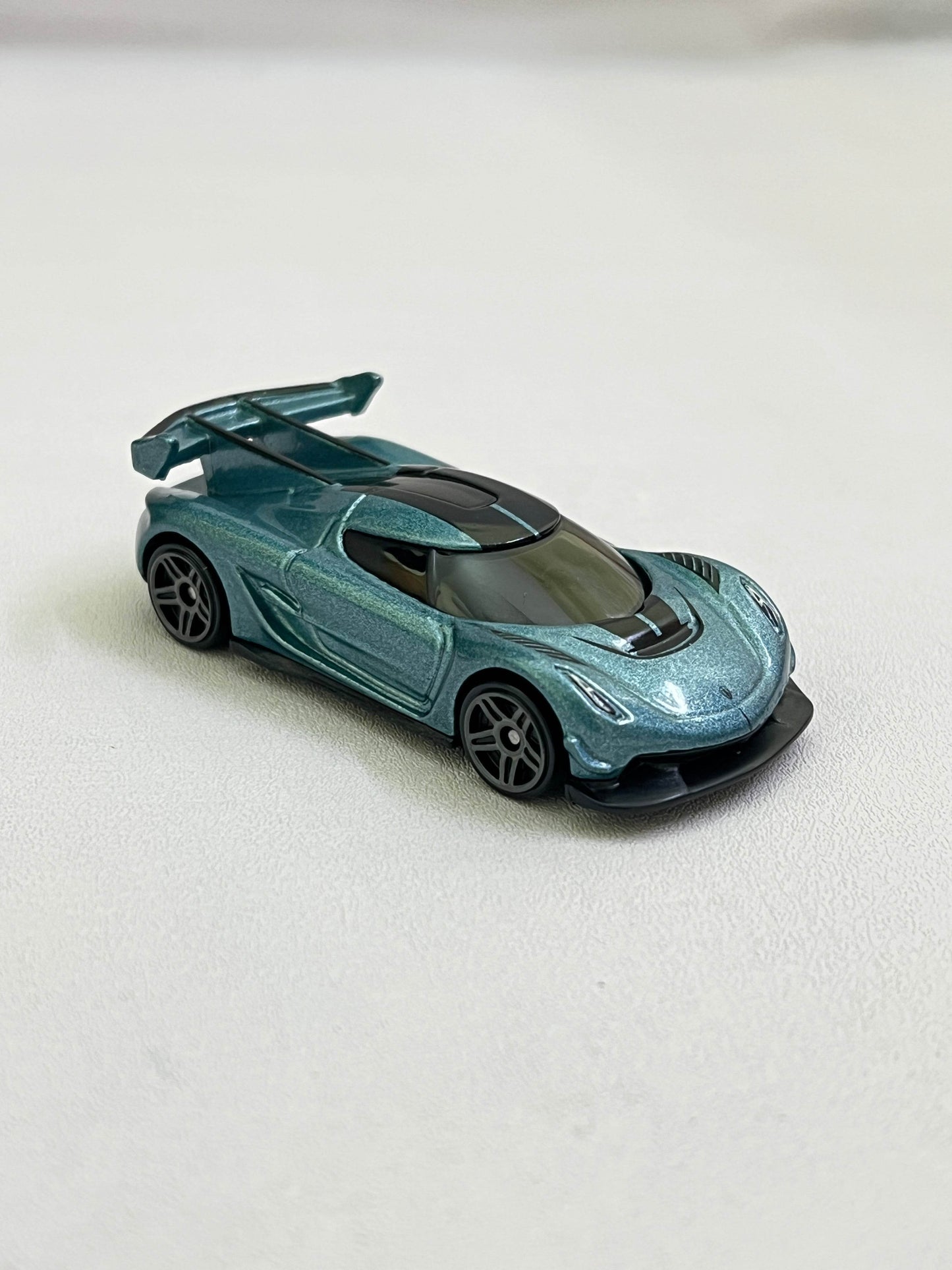 UNCARDED - KOENIGSEGG JESKO - Its Fun