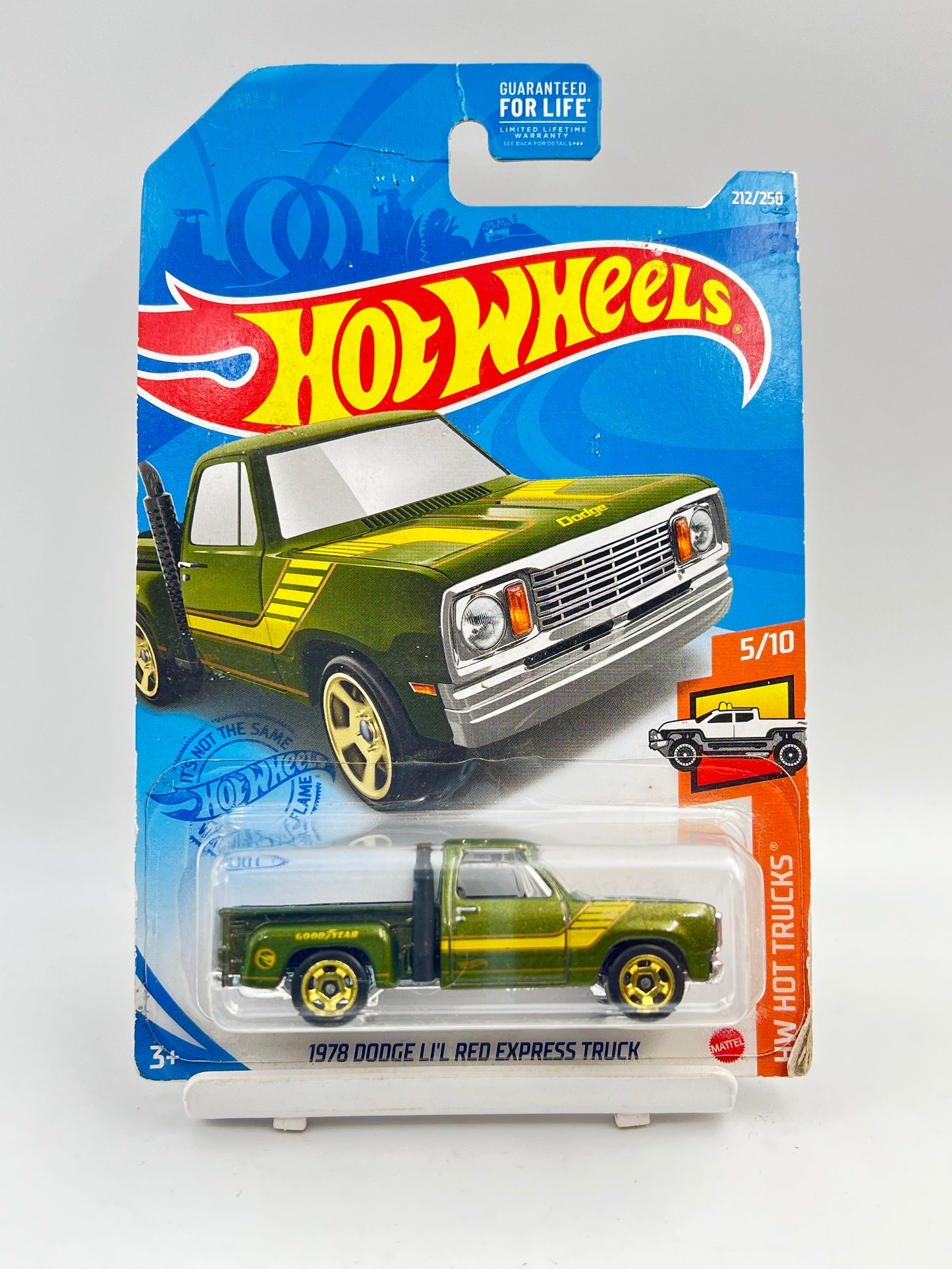 CREASED - SOFT CORNERS - TREASURE HUNT - HOT WHEELS - 1978 DODGE LI'L RED EXPRESS TRUCK - 2D
