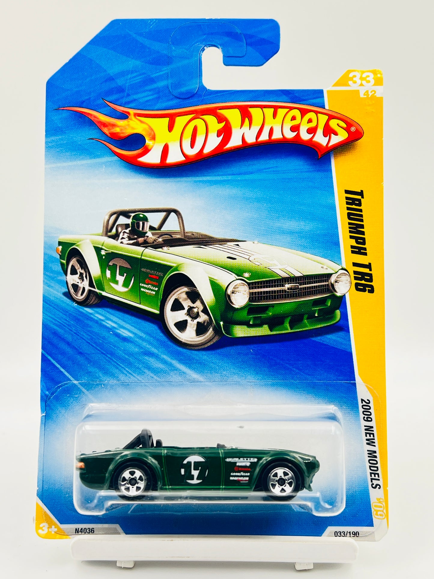 IMPORTED - HOT WHEELS - TRIUMPH TR6 - 6A