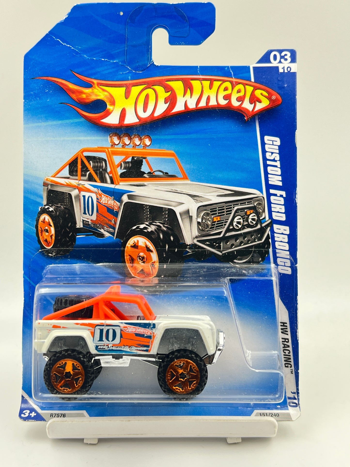 IMPORTED - HOT WHEELS - CUSTOM FORD BRONCO - 6D