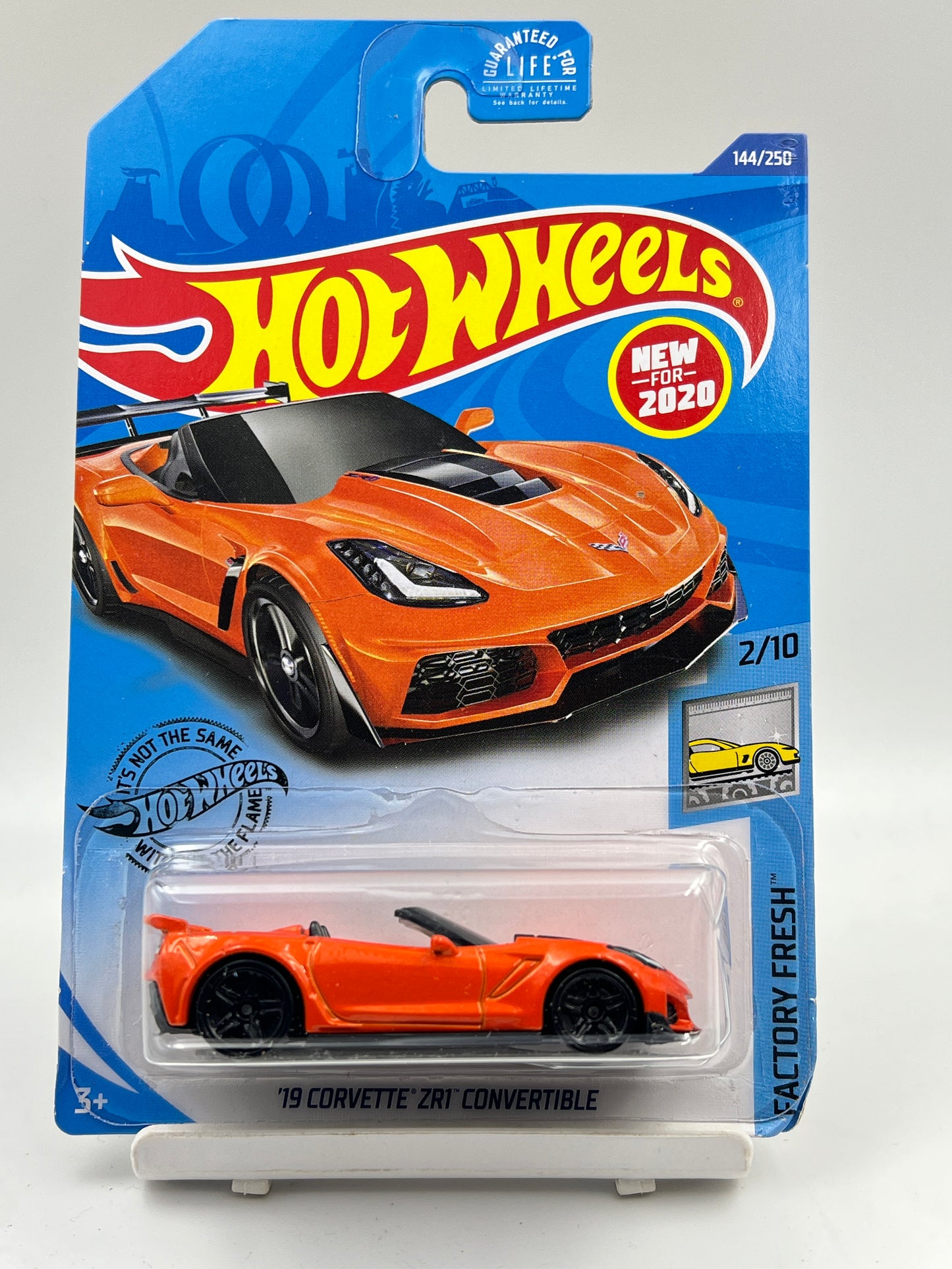 IMPORTED - HOT WHEELS - 19 CORVETTE ZR1 CONVERTIBLE - ORANGE - 9A