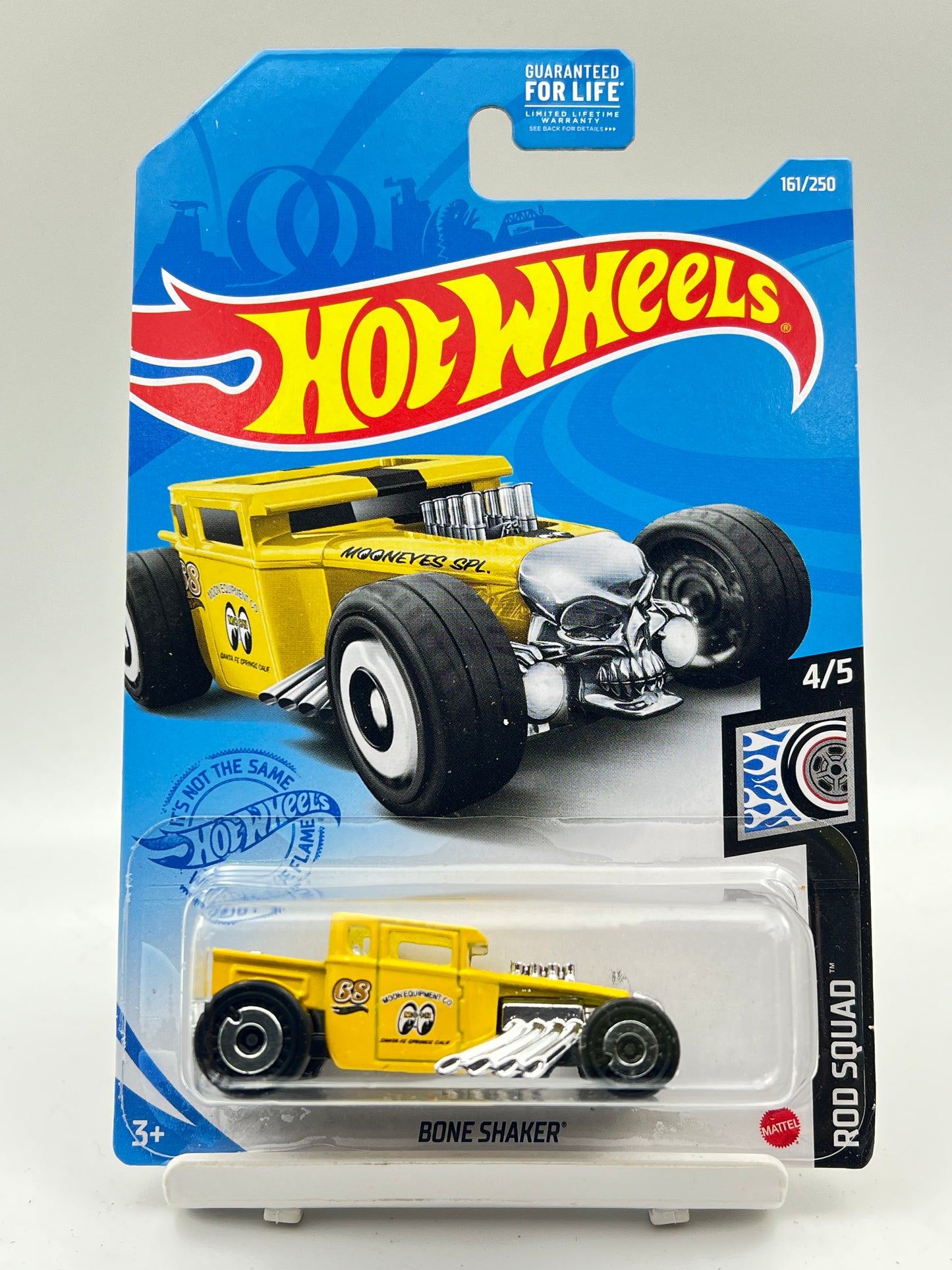 IMPORTED - HOT WHEELS - BONE SHAKER - MOON EYES - 2F