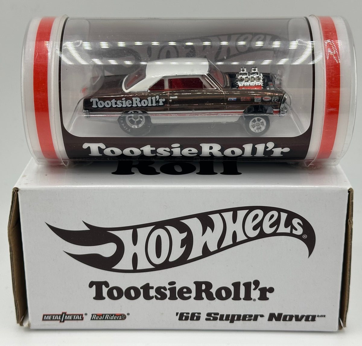 NUMBERED - LIMITED EDITION RLC - 11061/12500 - BLISTER CRACK - TOOTSIE ROLL - 66 SUPER NOVA - B8