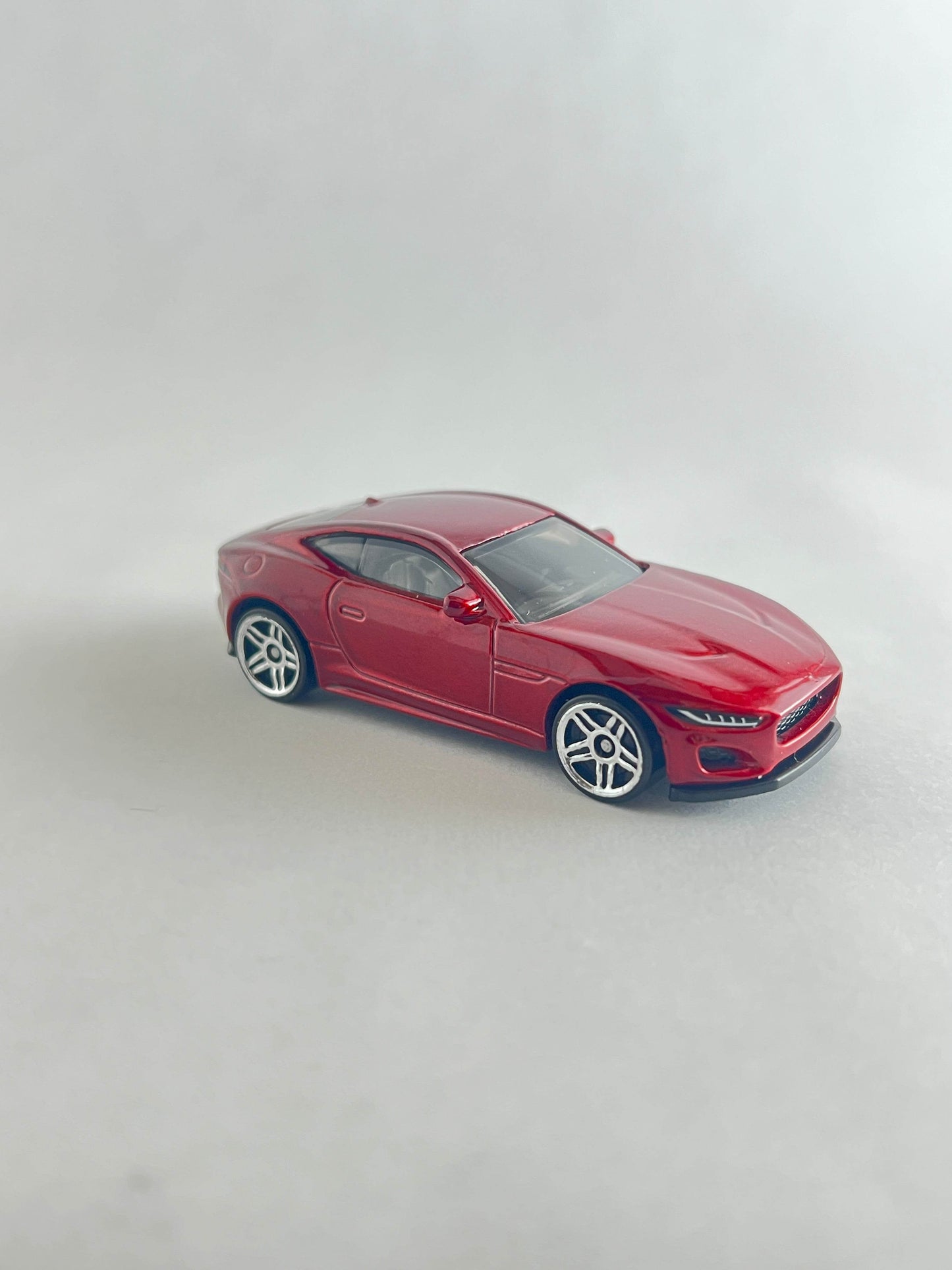 UNCARDED - 2020 JAGUAR F- TYPE - Its Fun