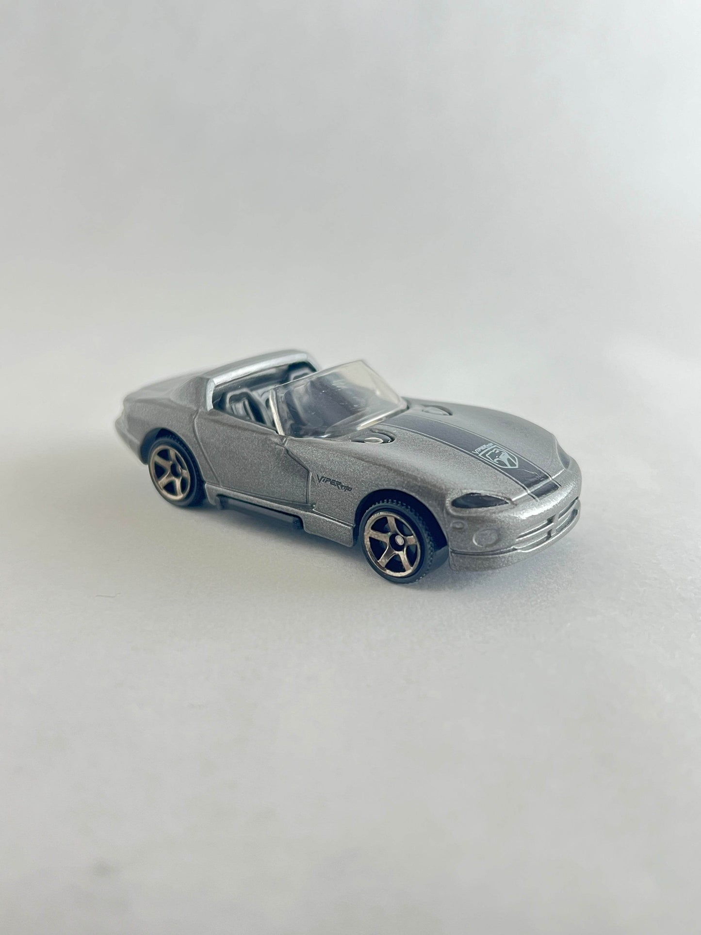UNCARDED - MATCHBOX DODGE VIPER RT/10 - Its Fun