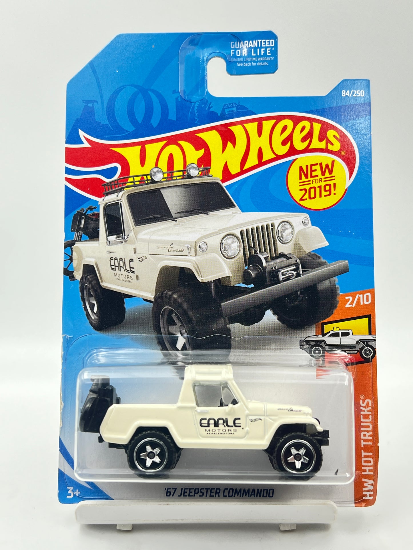 IMPORTED - HOT WHEELS - 67 JEEPSTER COMMANDO - WHITE - 7B