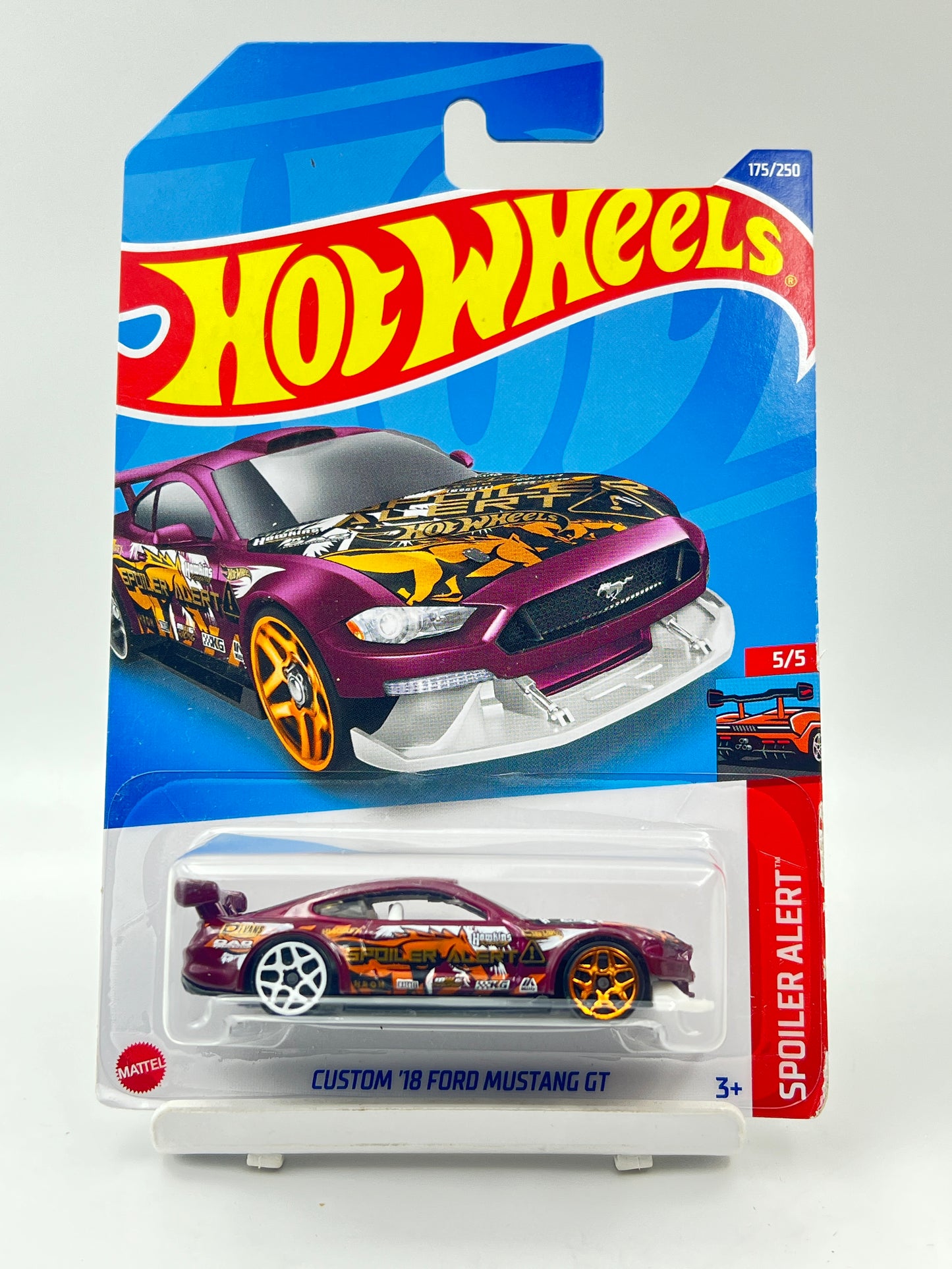 IMPORTED - HOT WHEELS - CUSTOM 18 FORD MUSTANG GT - 6B