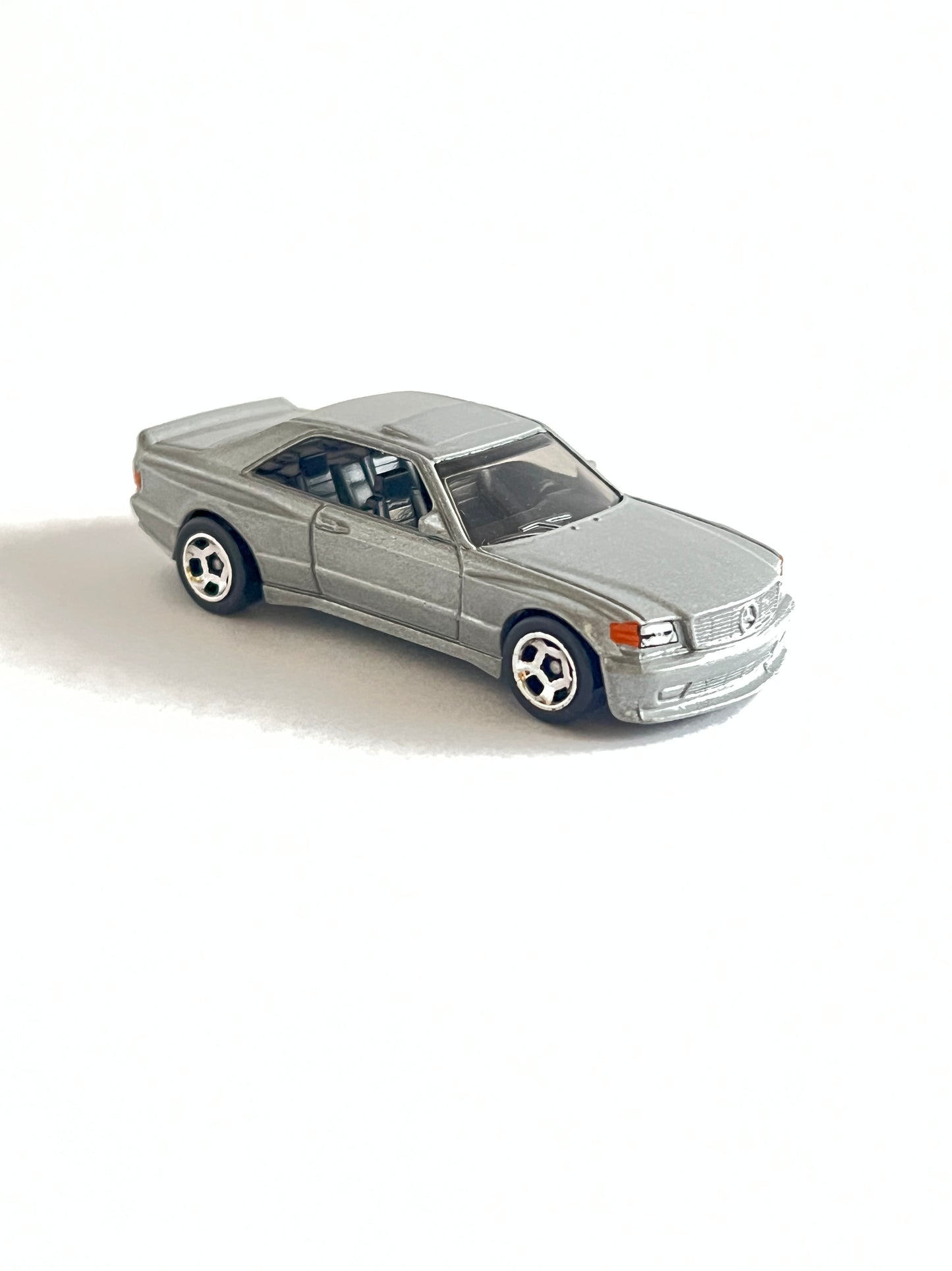 UNCARDED - 1989 MERCEDES BENZ 560 SEC AMG - Its Fun- Hot wheels - matchbox - diecast