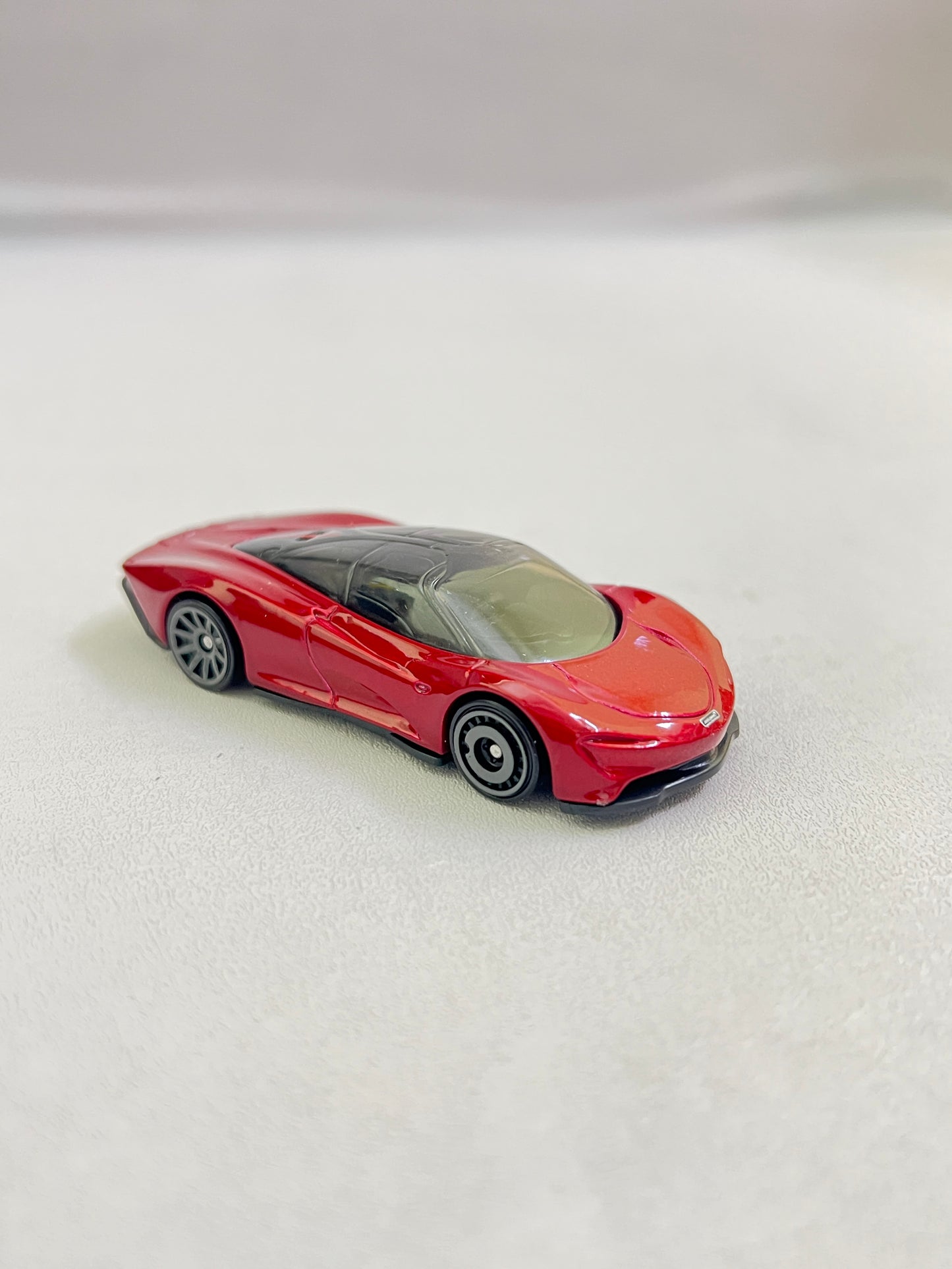 UNCARDED - MCLAREN SPEEDTAIL