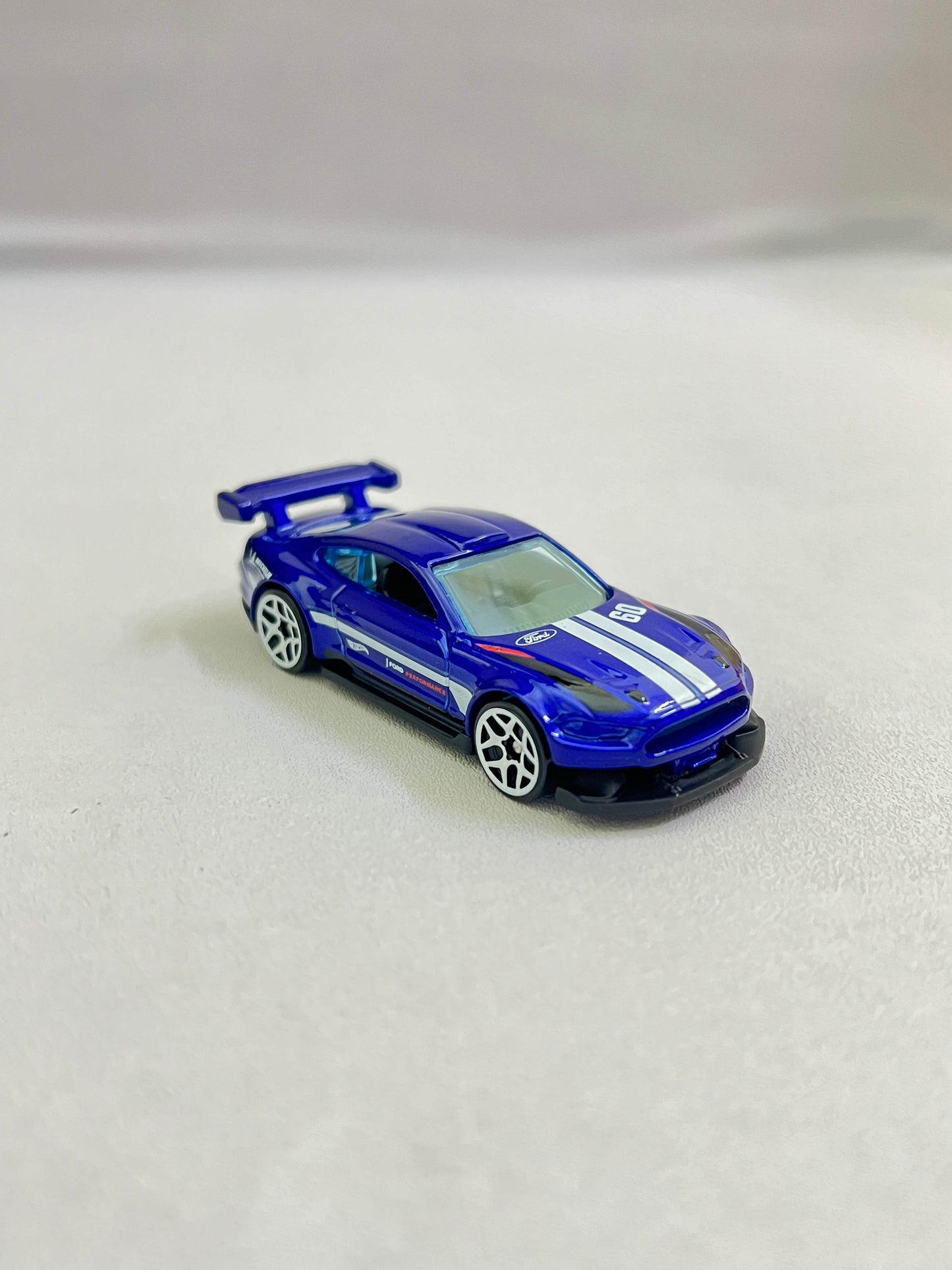 UNCARDED - CUSTOM 18 MUSTANG GT - Its Fun