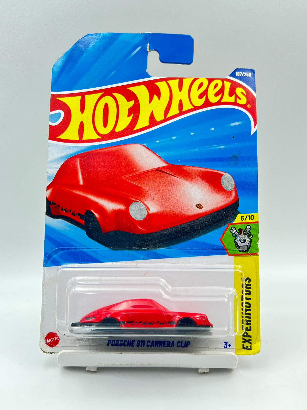 CREASED - HOT WHEELS - PORSCHE 911 CARRERA CLIP - RED - 3D
