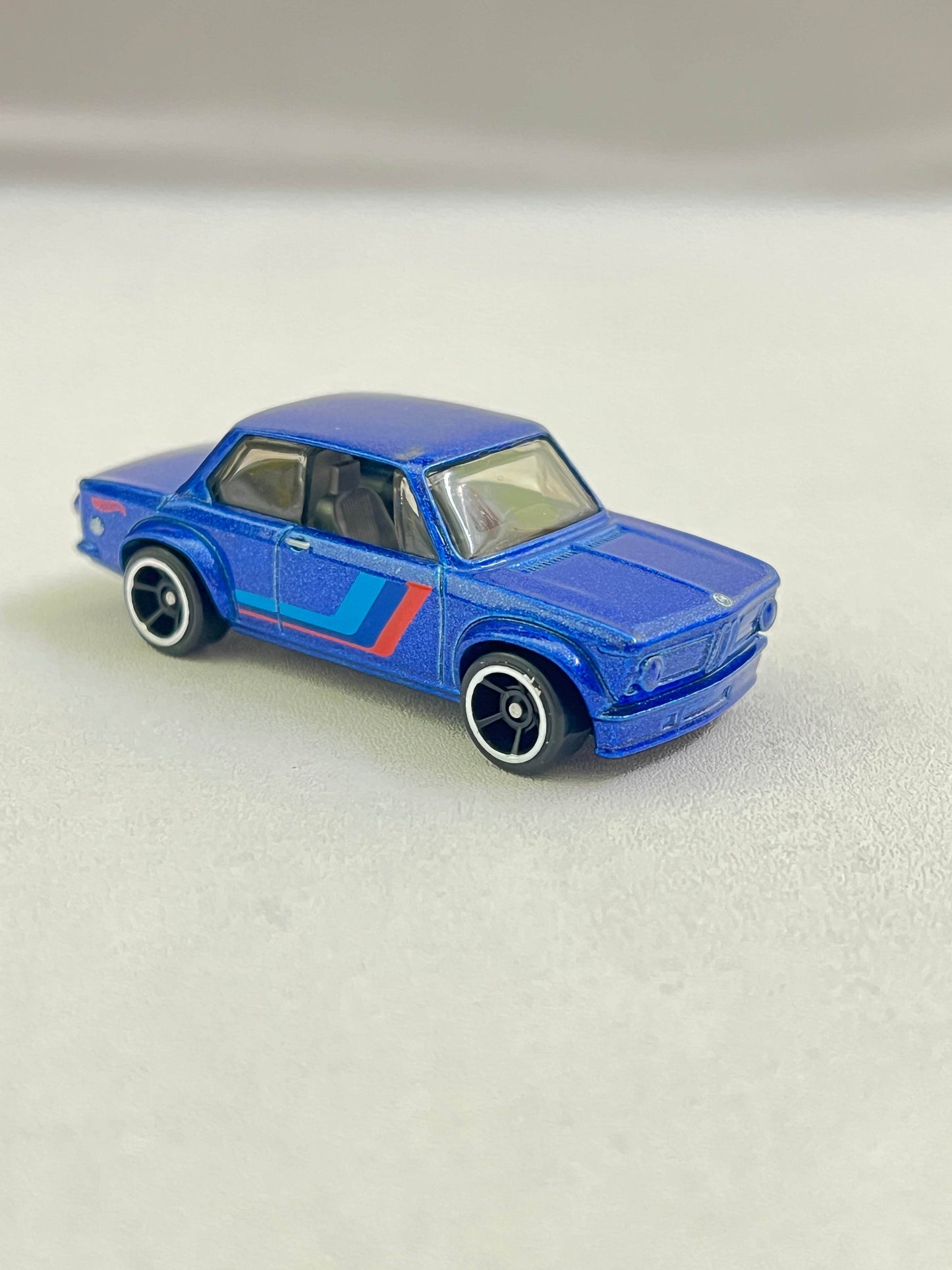UNCARDED - BMW 2002 - Its Fun