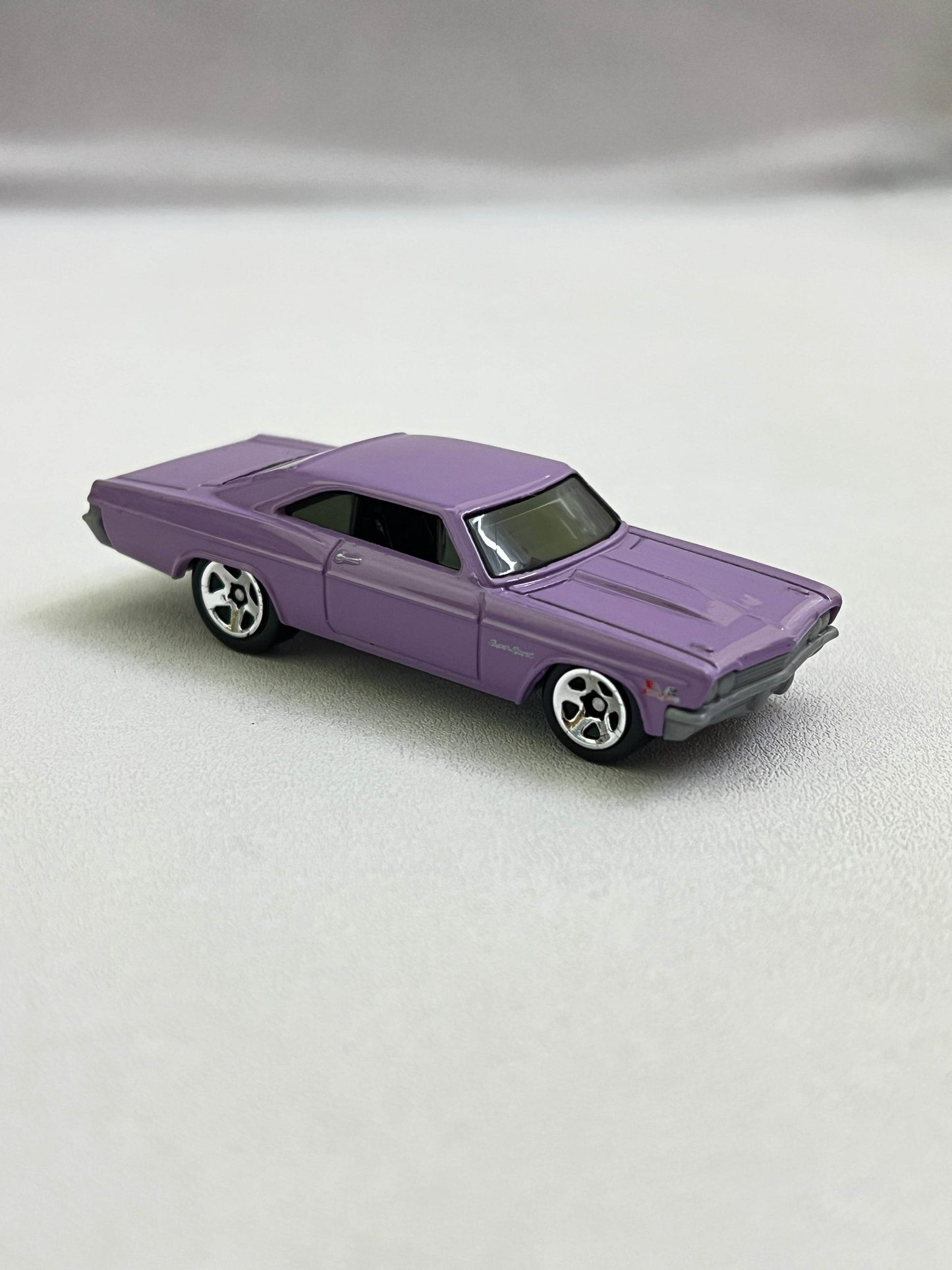UNCARDED - 1966 CHEVY IMPALA - Its Fun