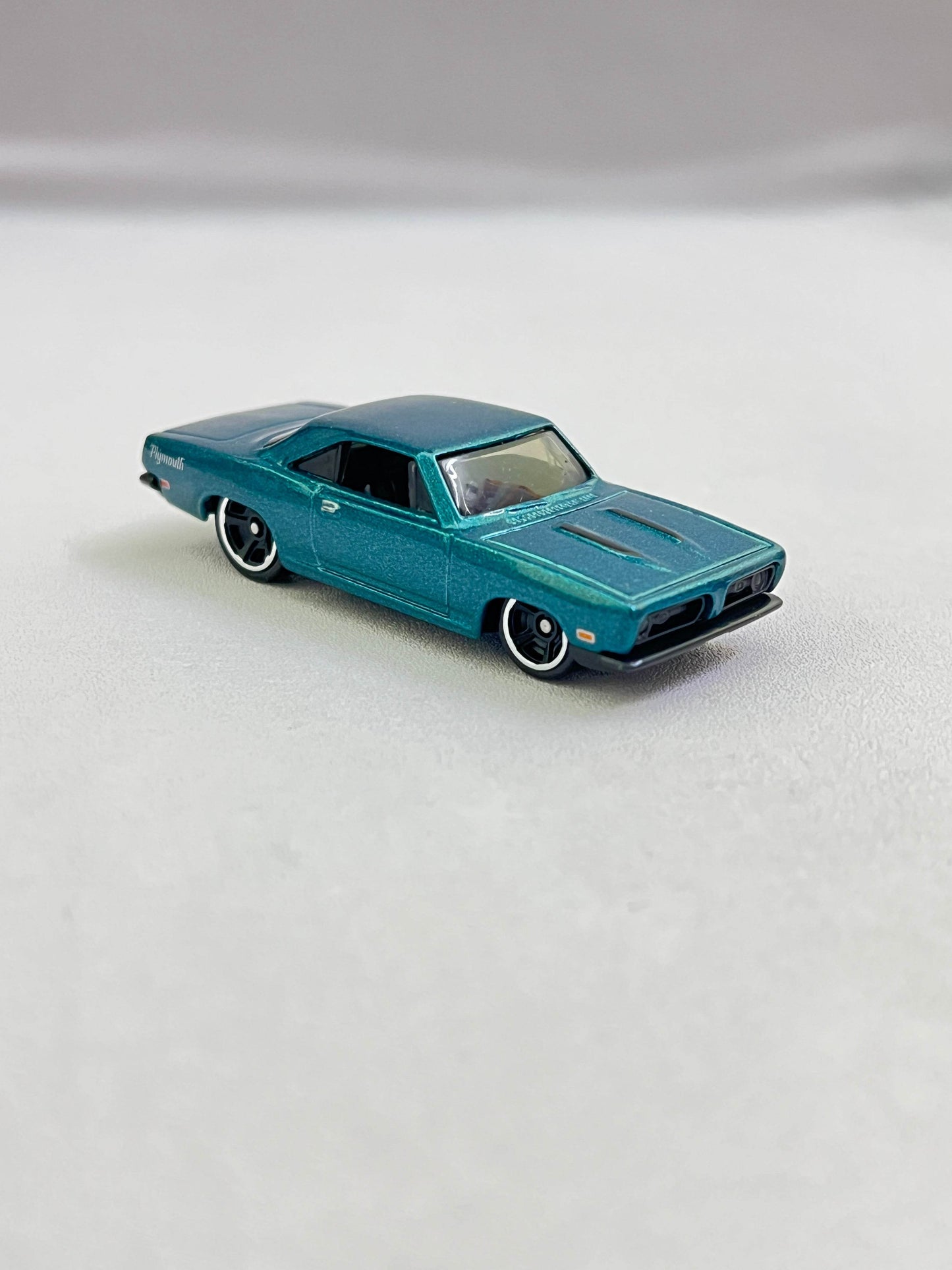 UNCARDED - 68 PLYMOUTH BARRACUDA FORMULA S - Its Fun