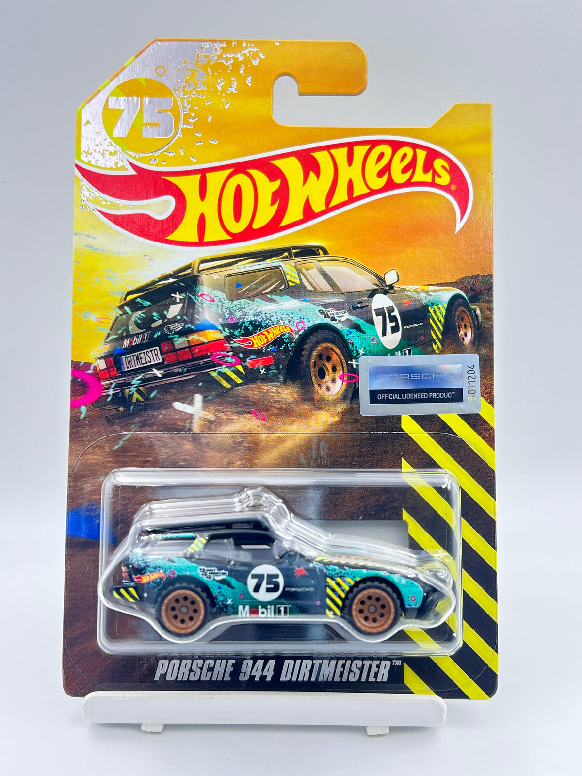 HOT WHEELS - MATTEL CREATIONS SPECIAL EDITION - PORSCHE 944 DIRTMEISTER (WITH PROTECTOR)
