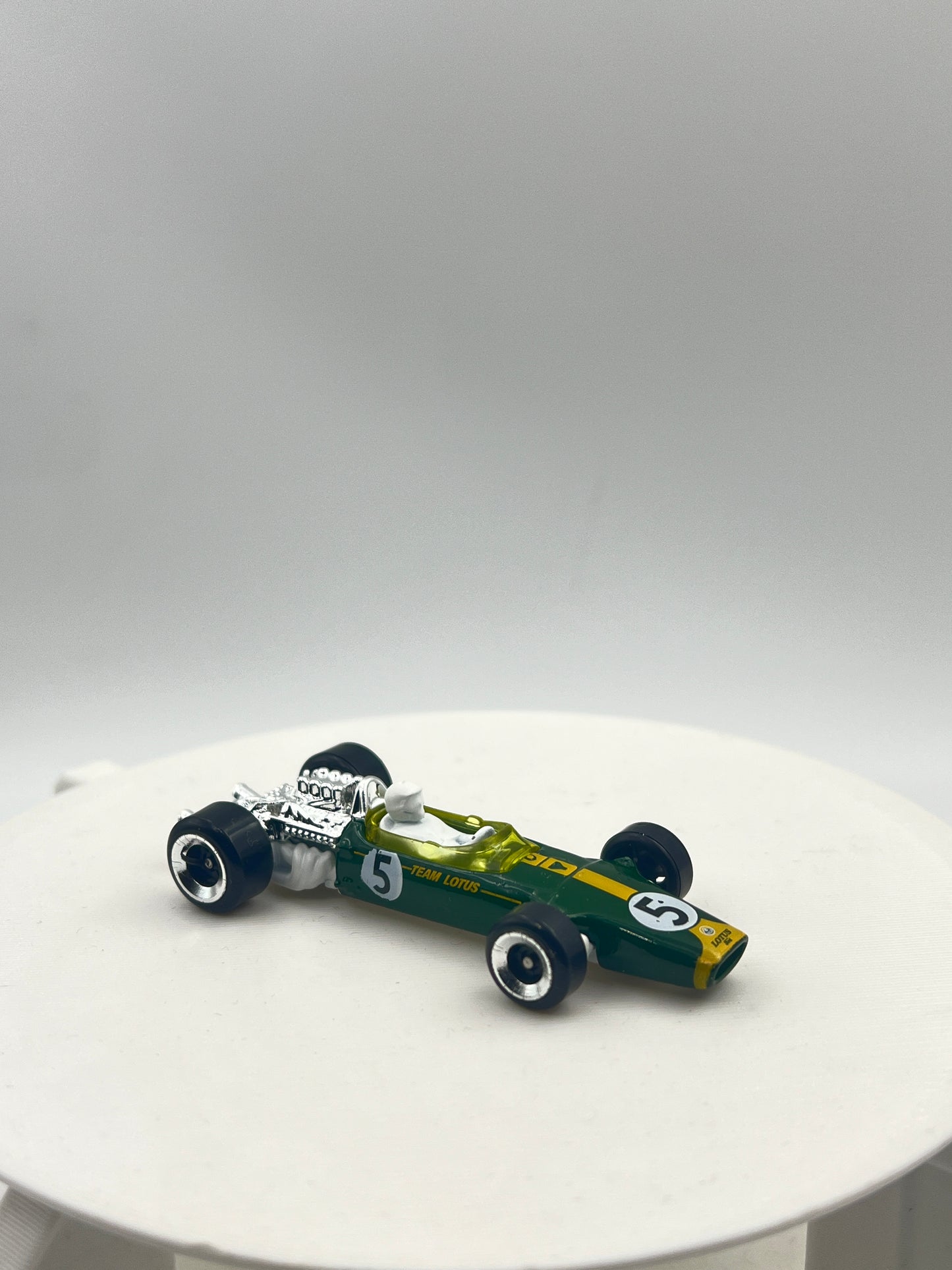 UNCARDED - 67 LOTUS TYPE 49